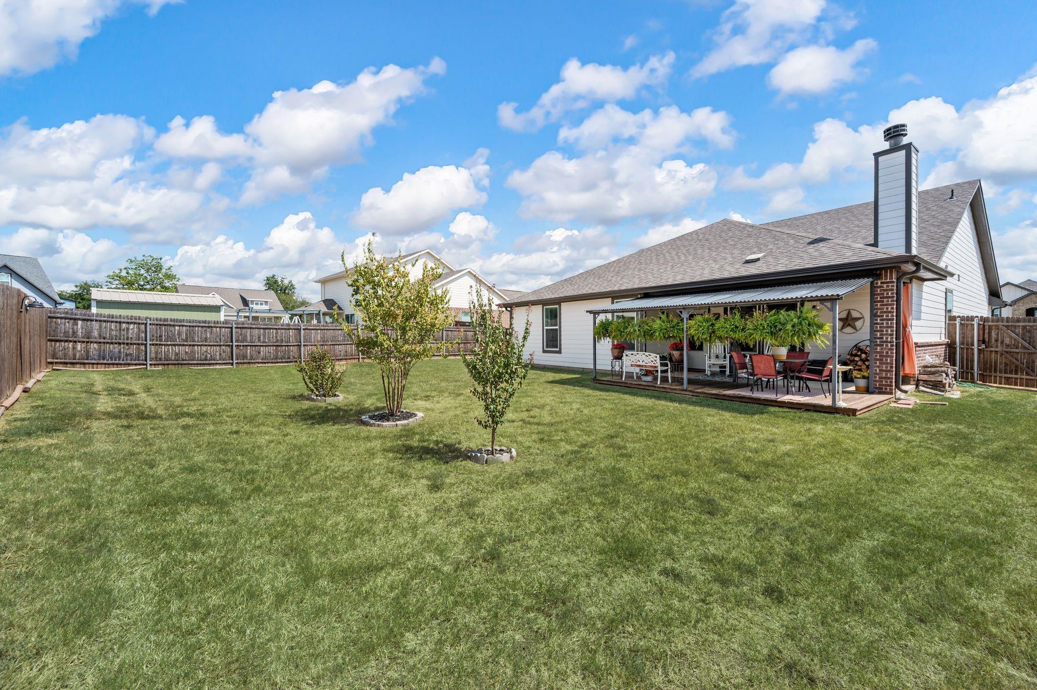 main property photo 22