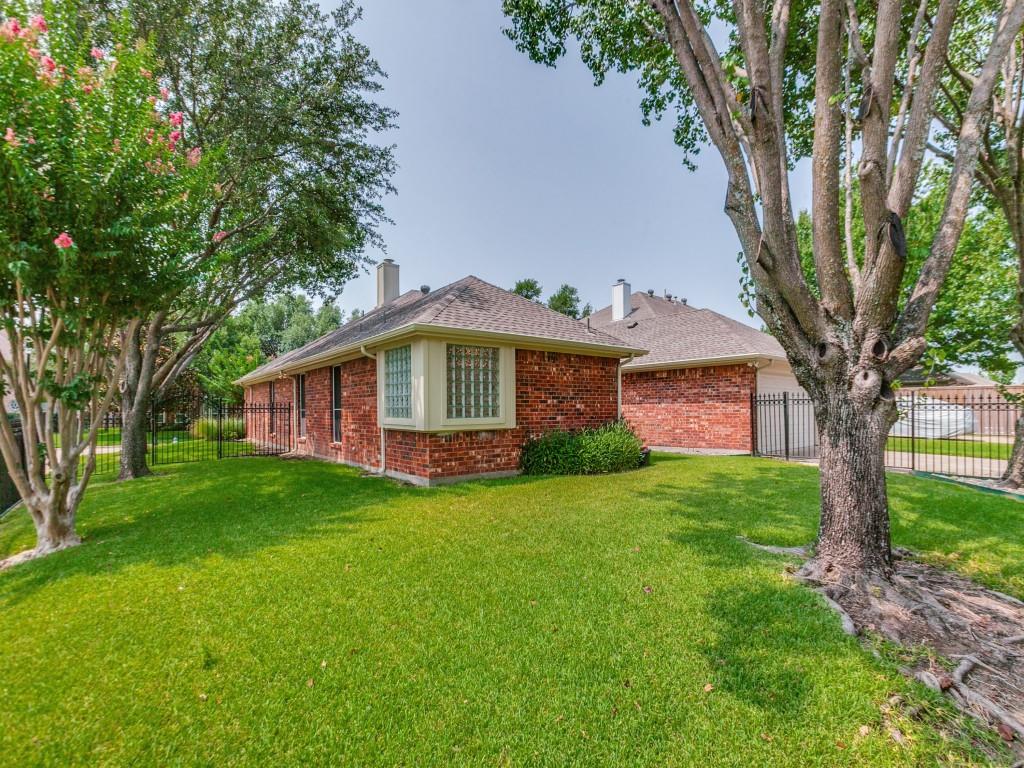 main property photo 22