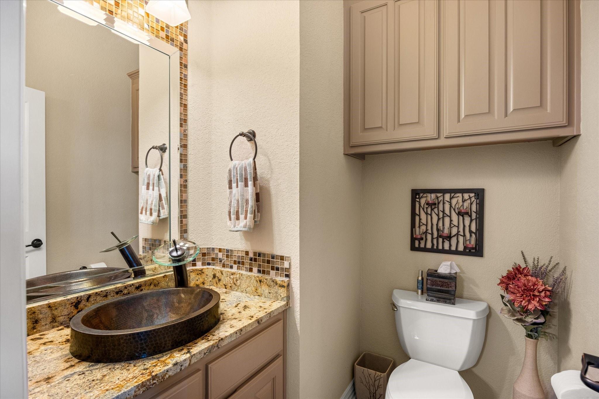 main property photo 23
