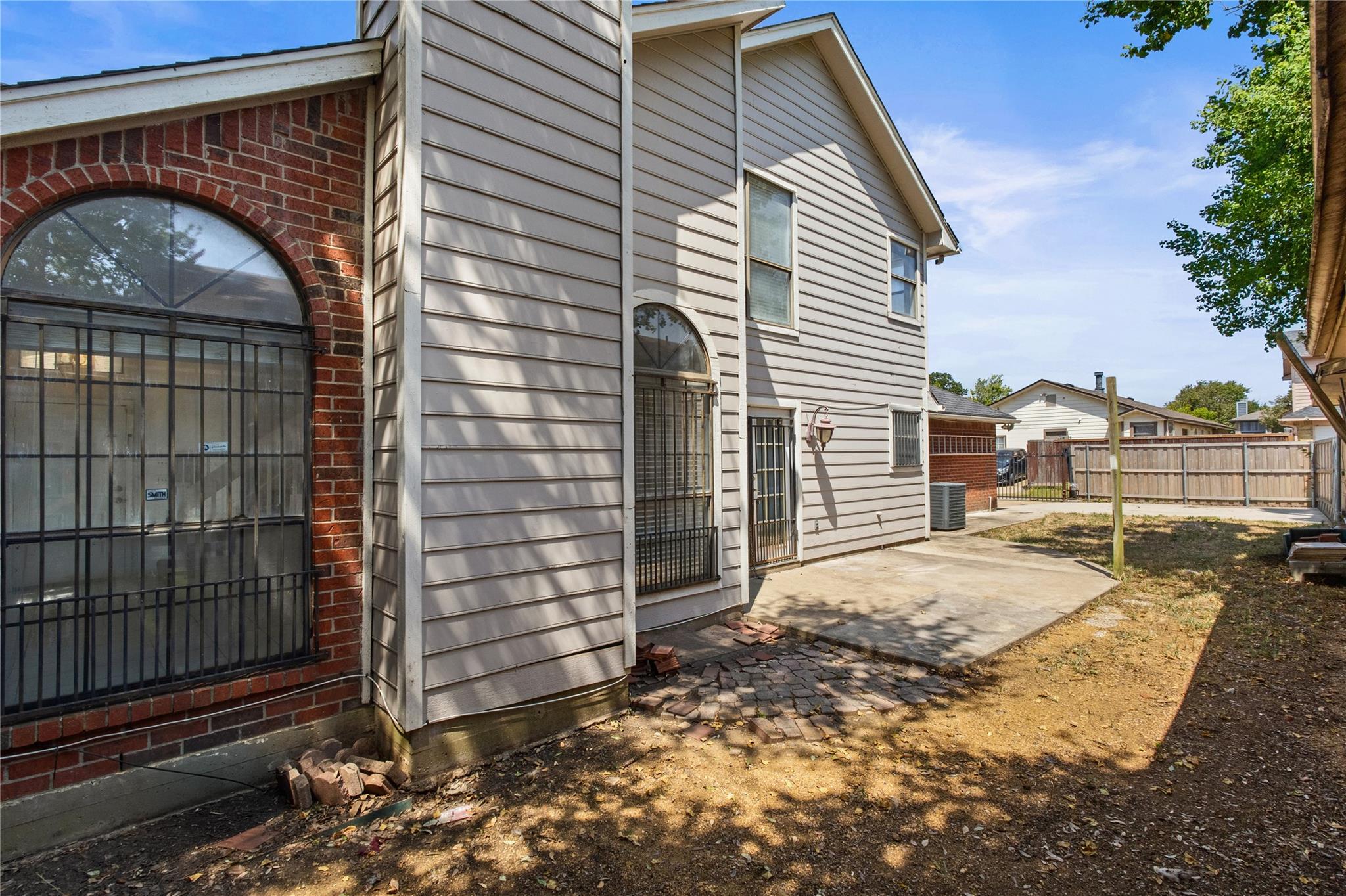 main property photo 27