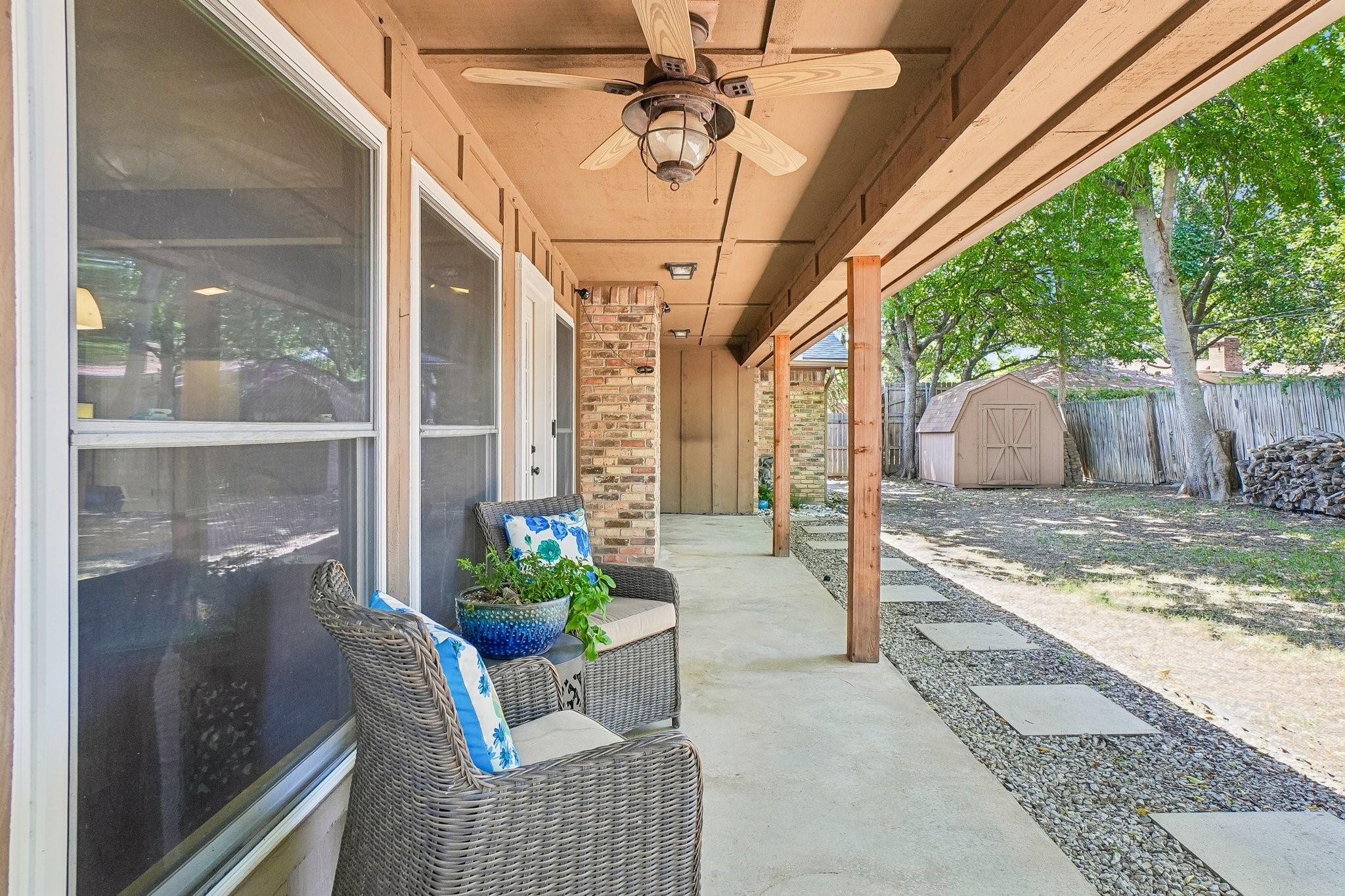 main property photo 30