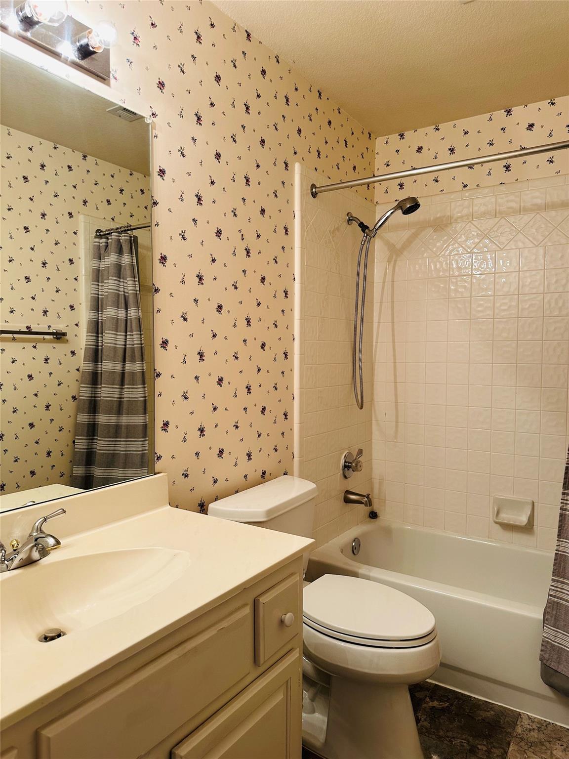 property viewer photo 13