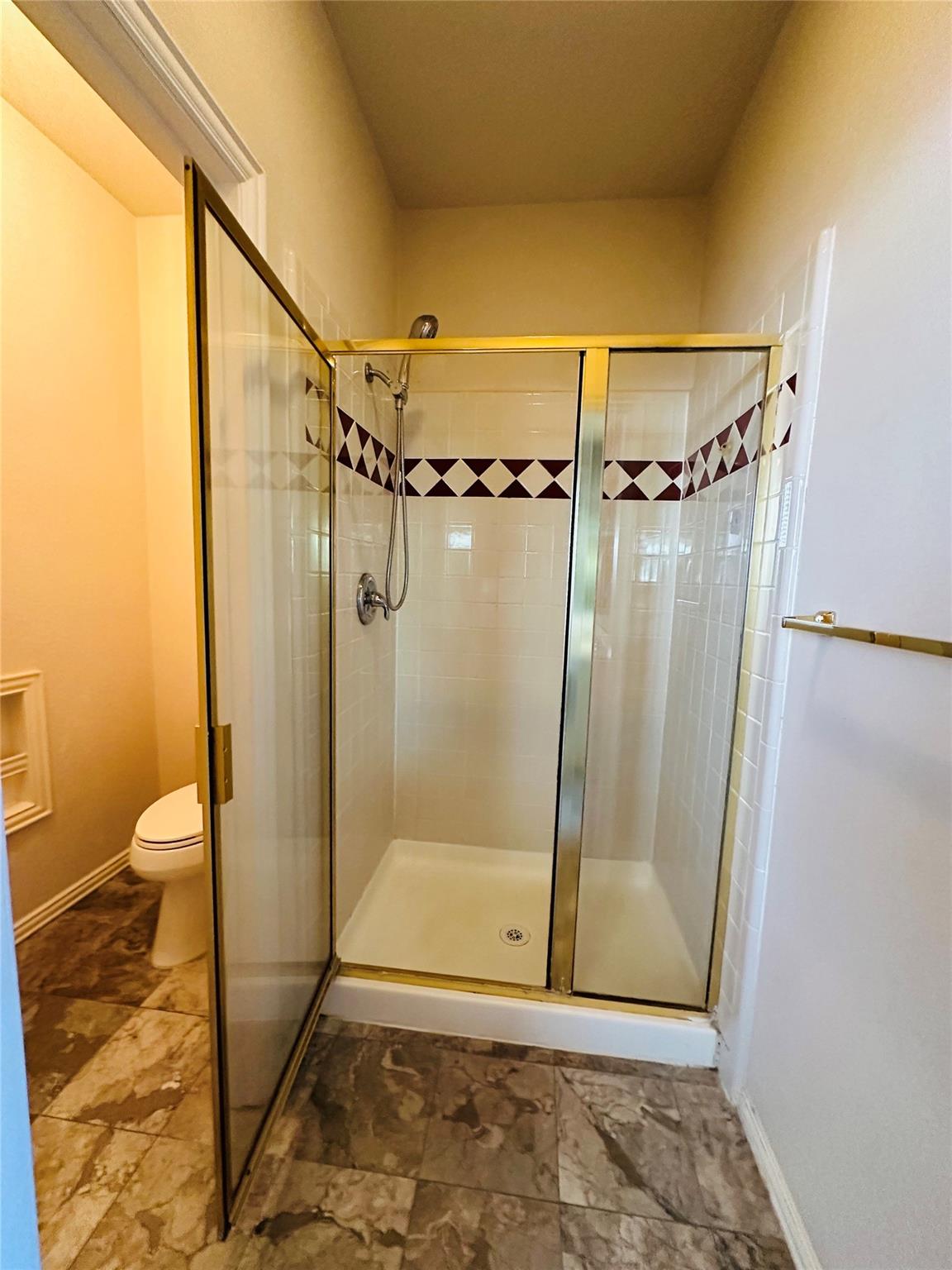 property viewer photo 17