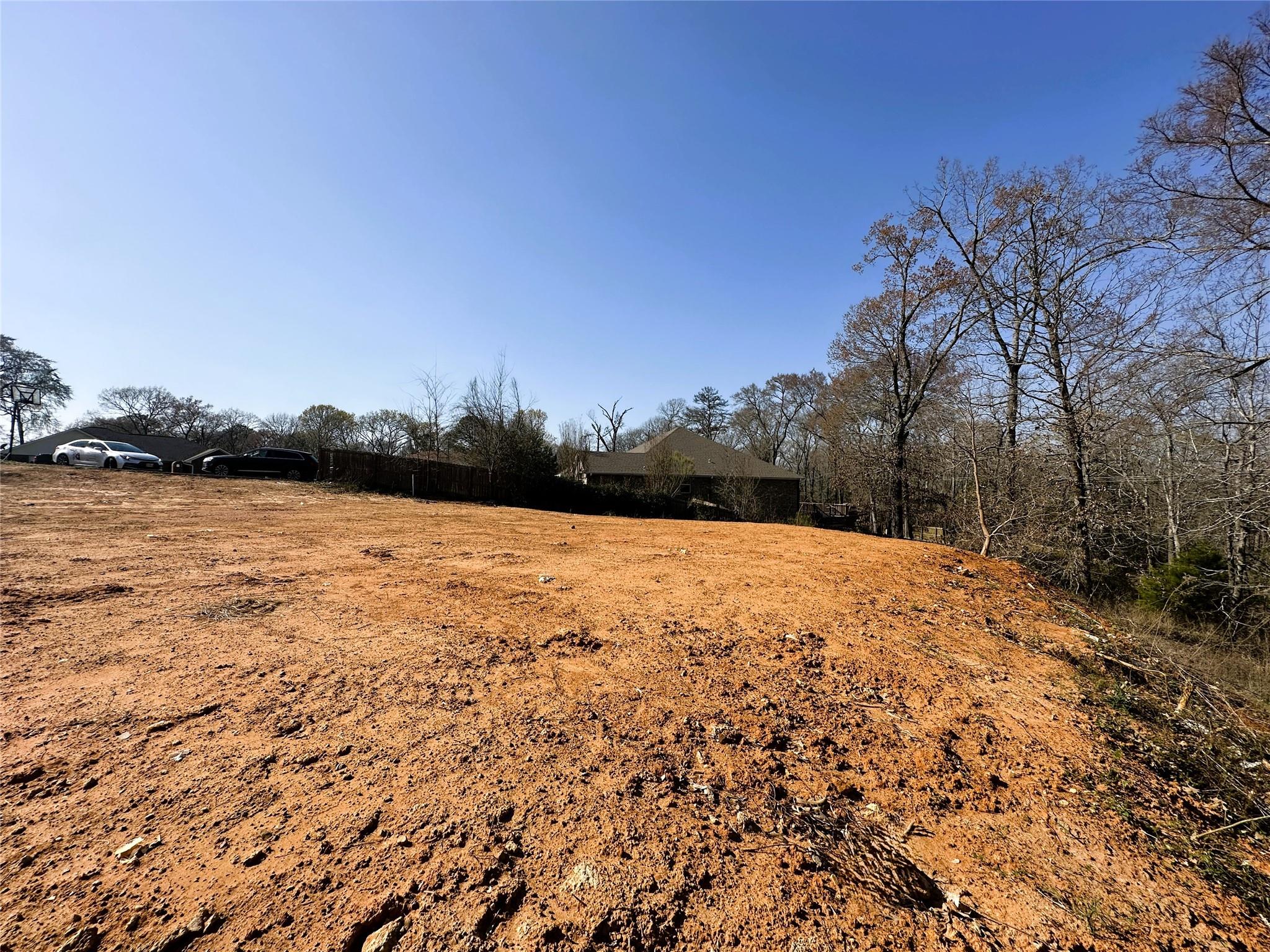 main property photo 9