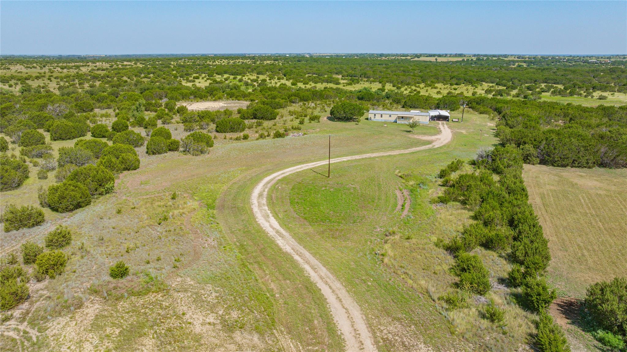 main property photo 33