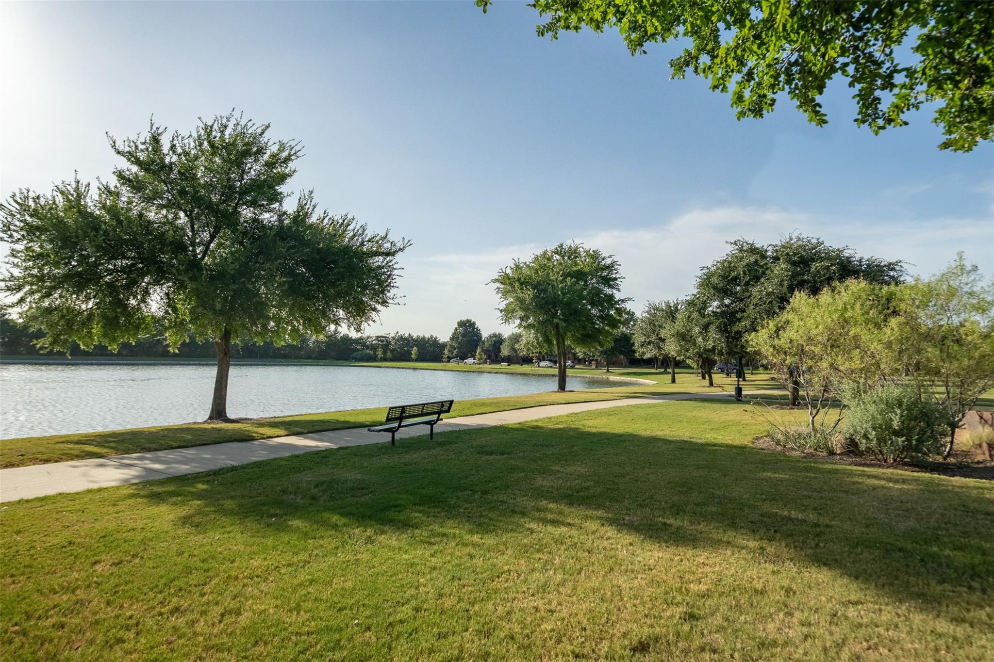 main property photo 30