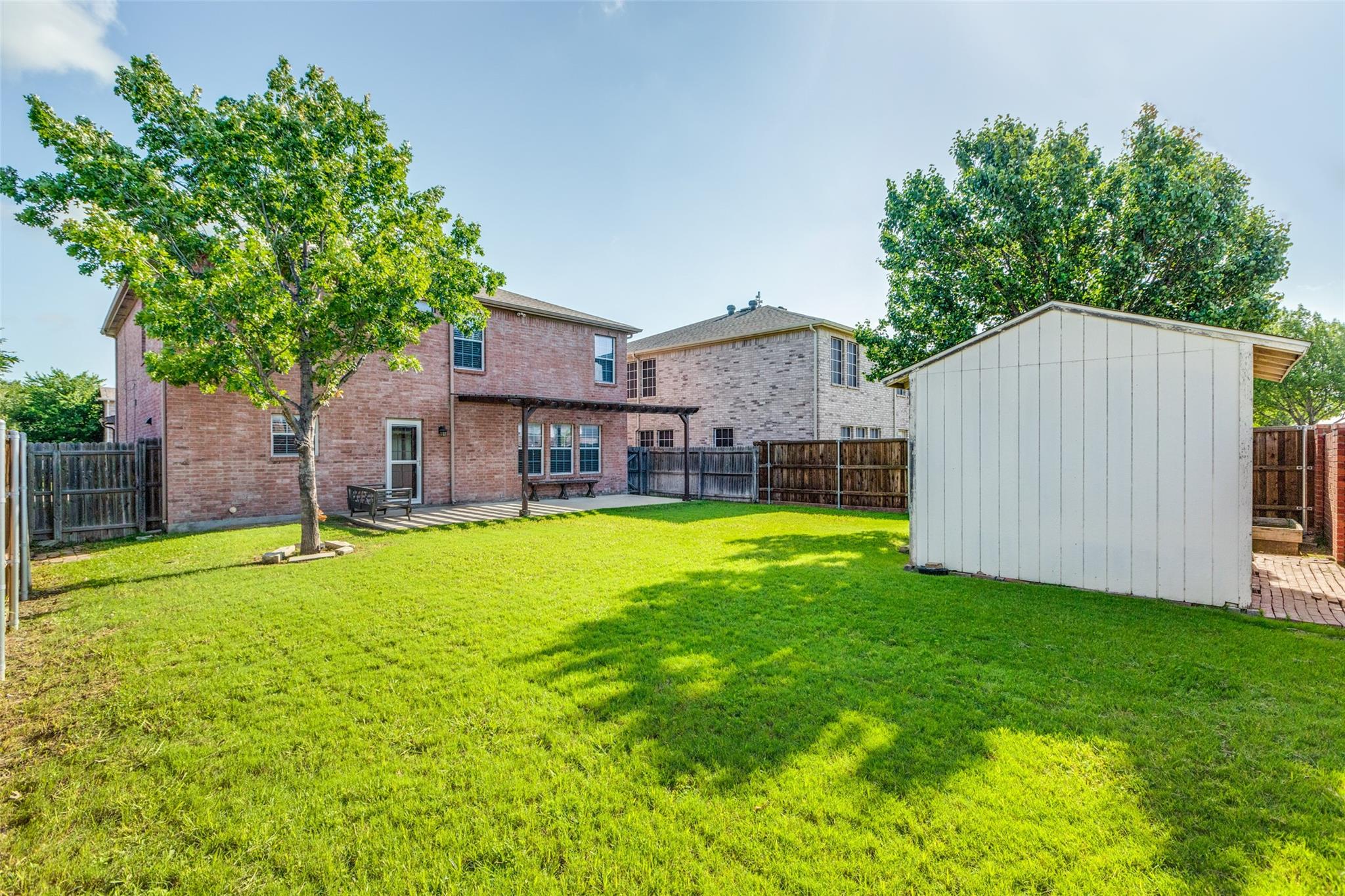 main property photo 21