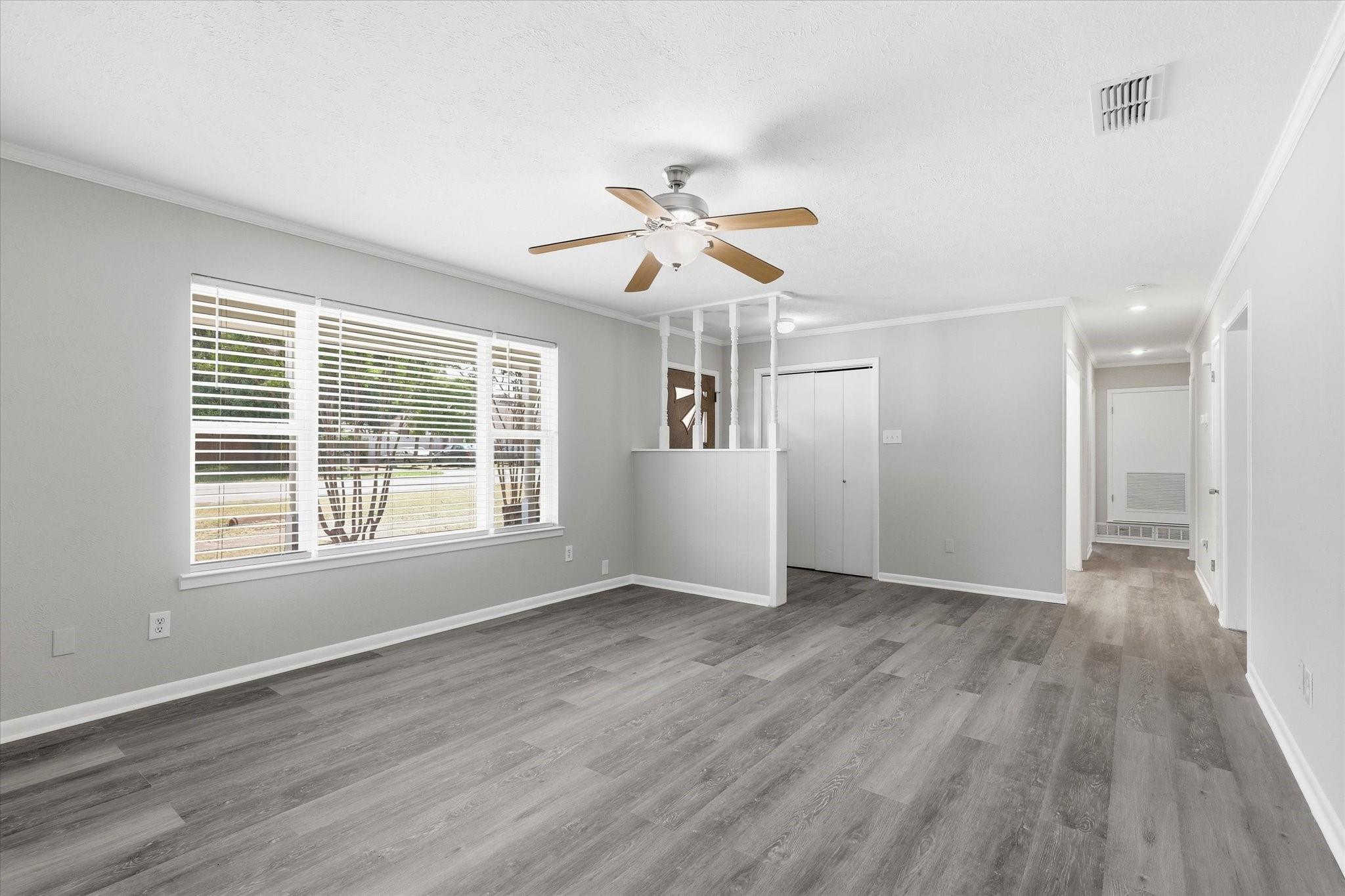 property viewer photo 7