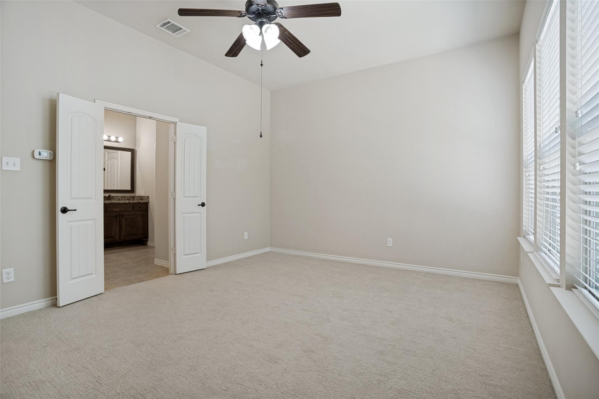 property viewer photo 16