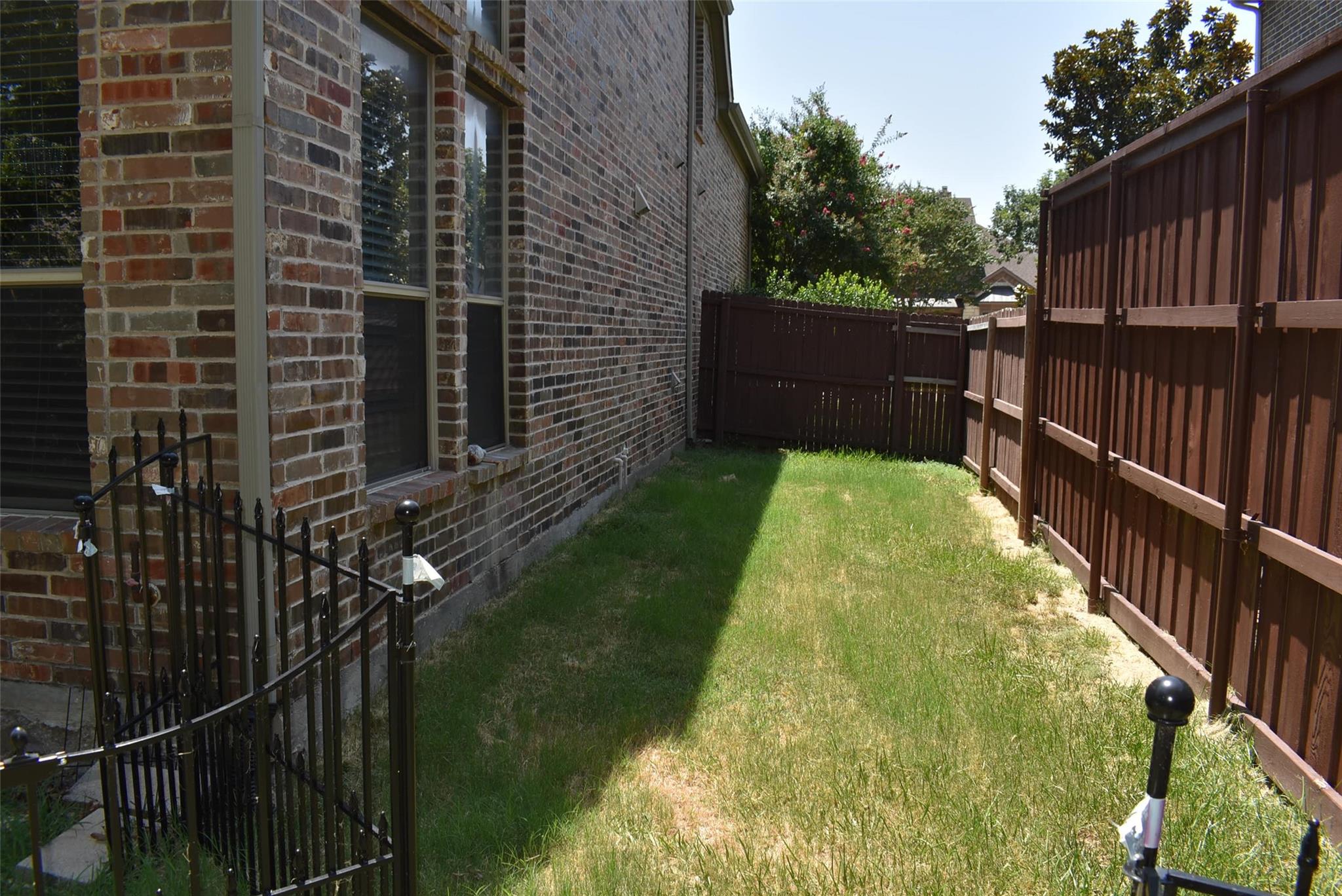 property viewer photo 11