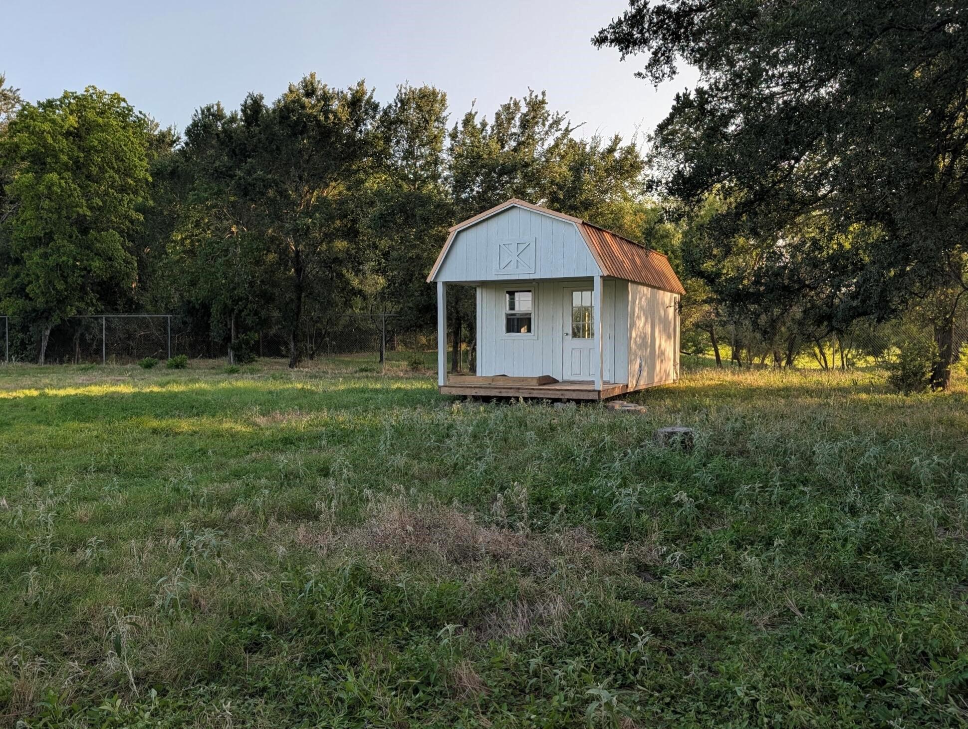 main property photo 14