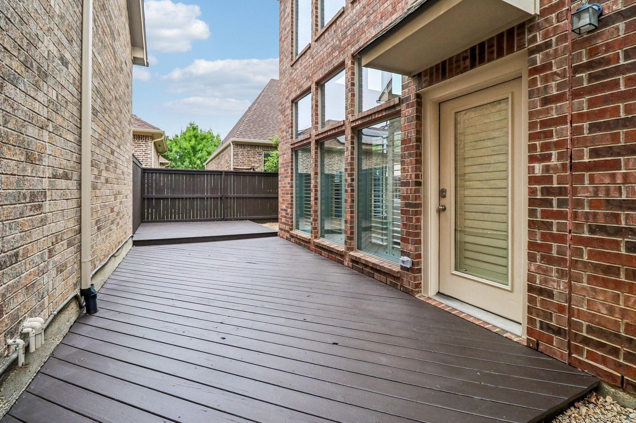main property photo 35