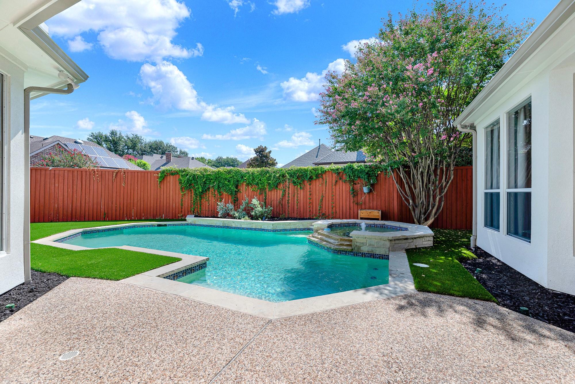 property viewer photo 1