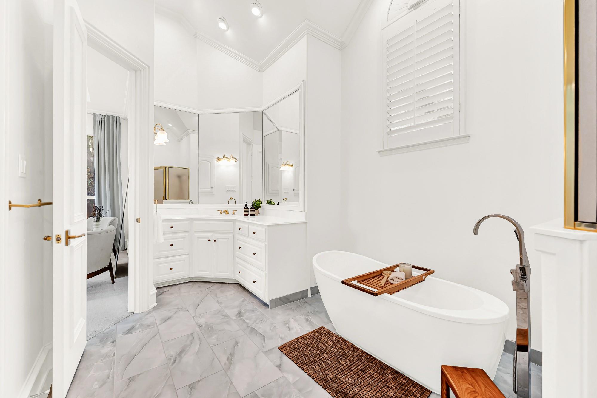 property viewer photo 11