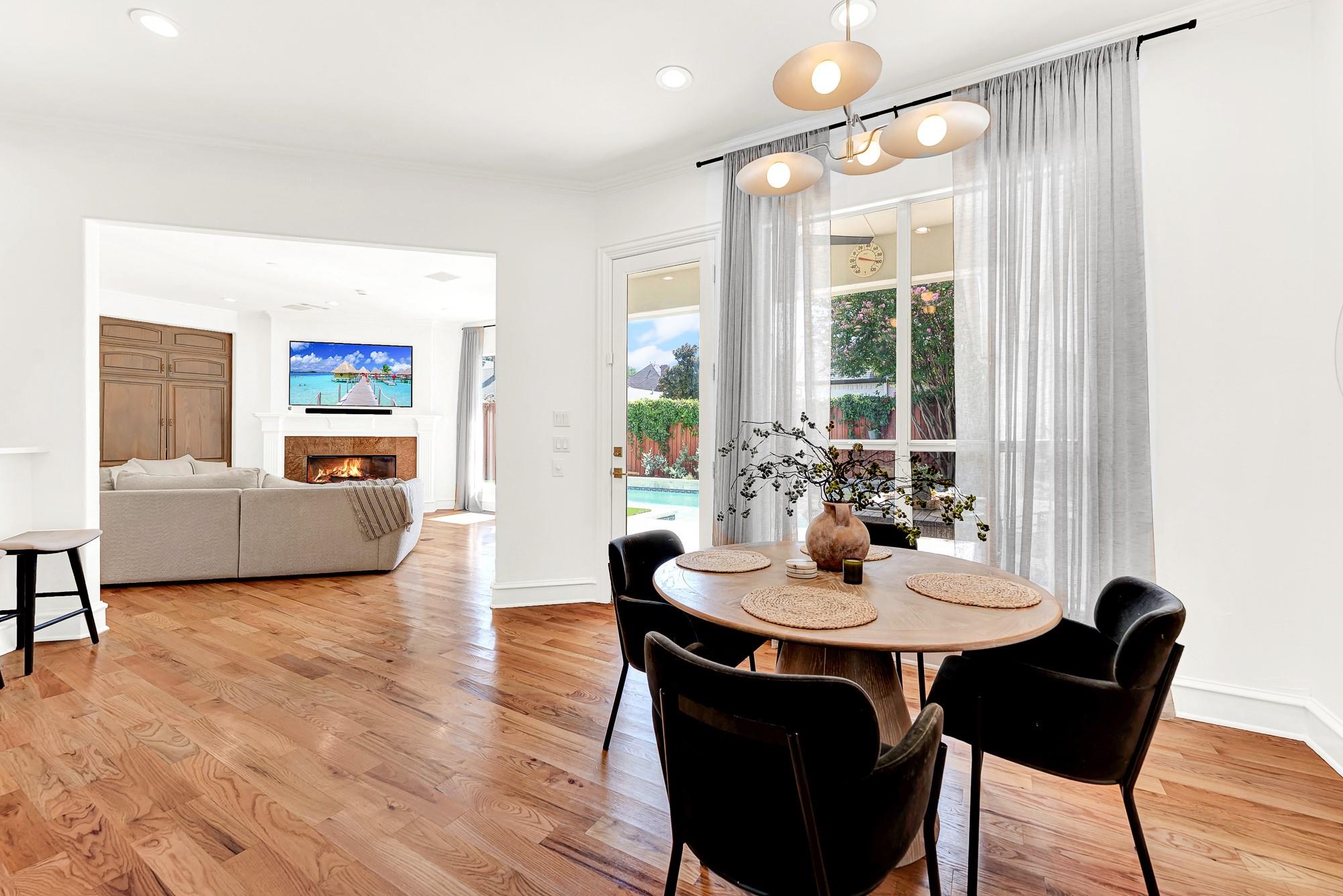 property viewer photo 20