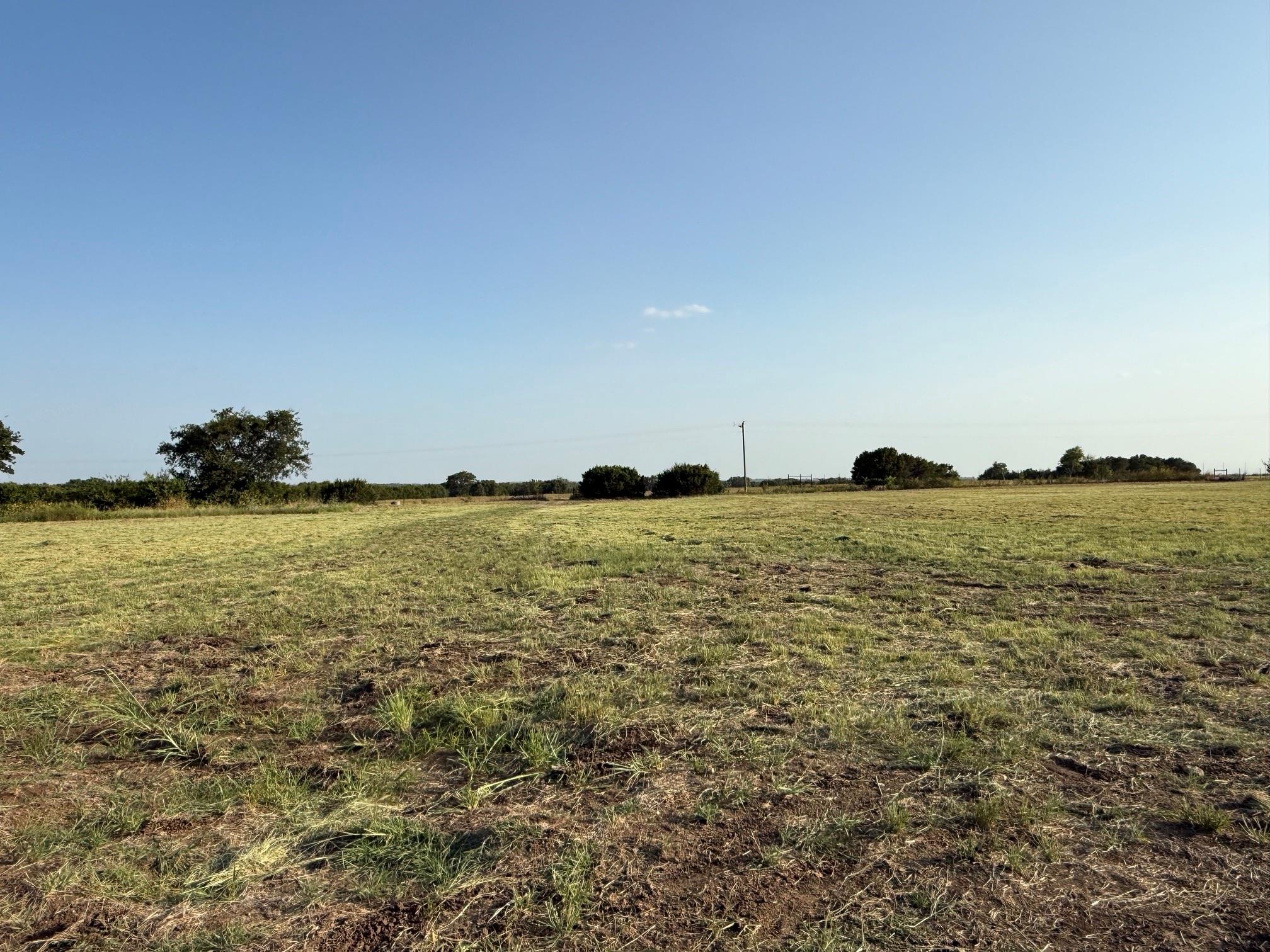 main property photo 25