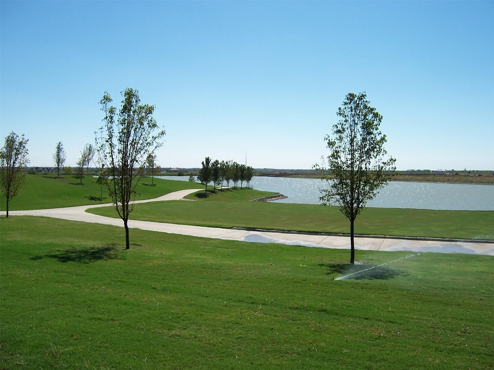 main property photo 38