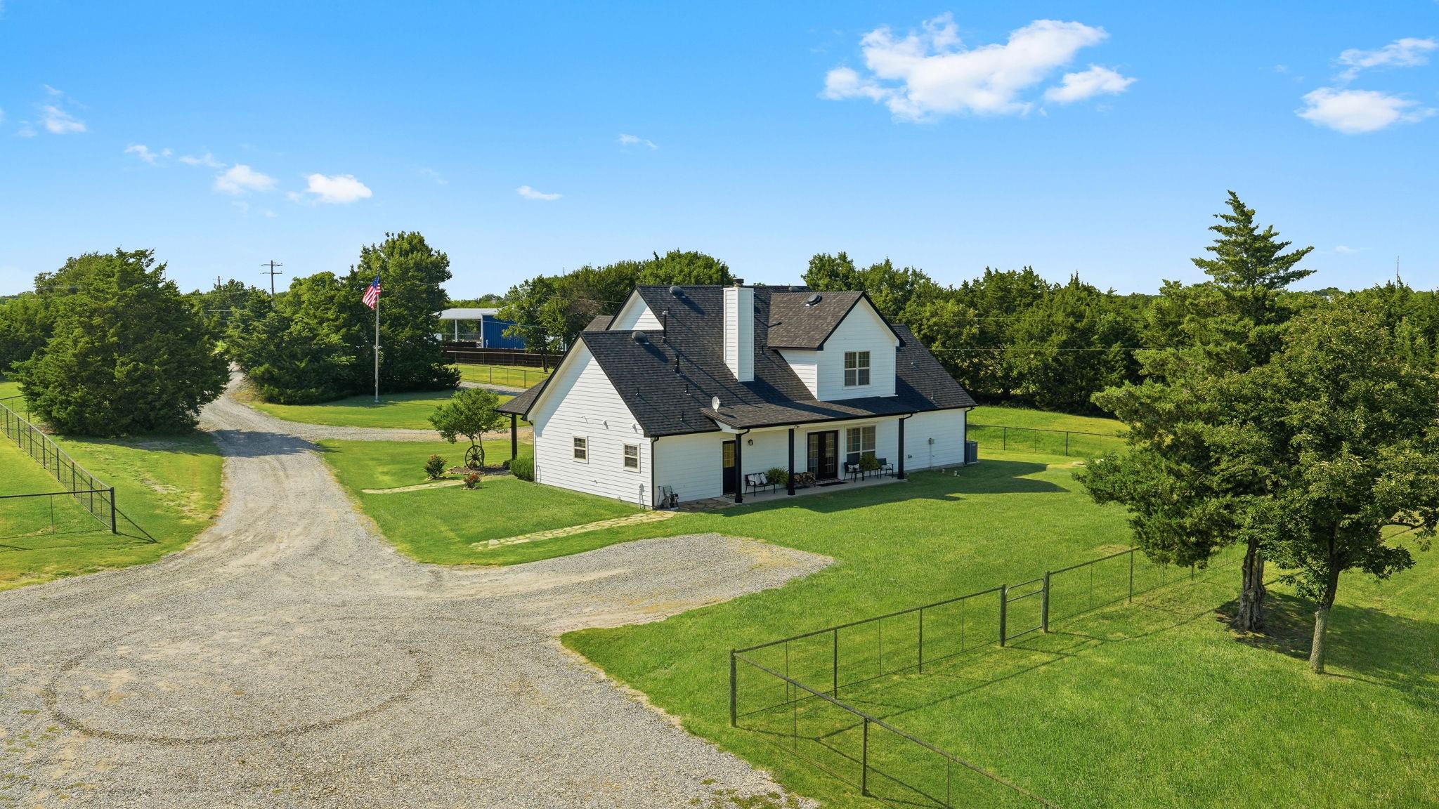 main property photo 27