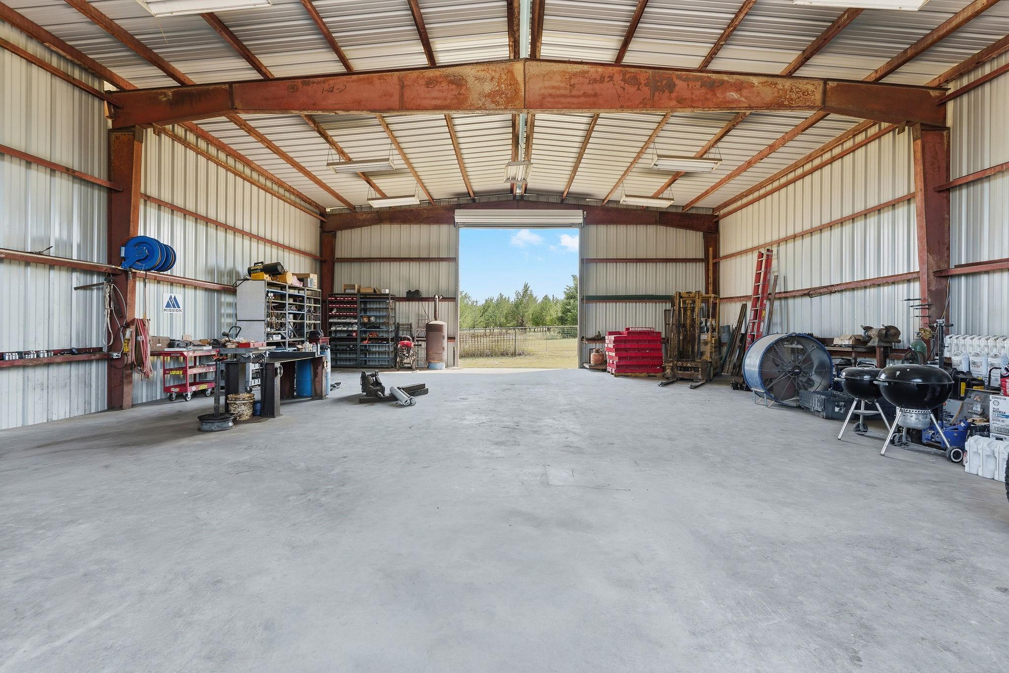 main property photo 31