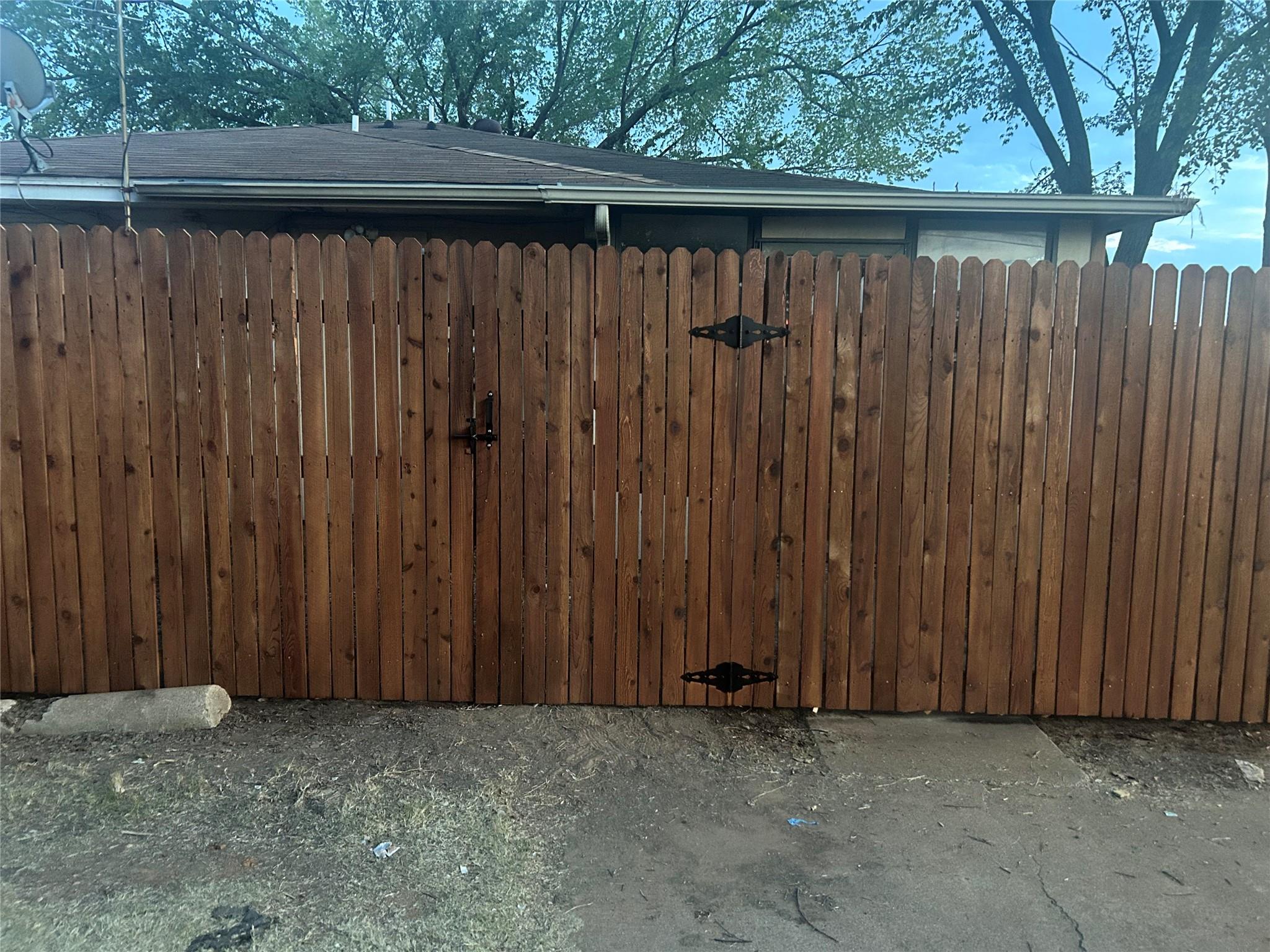 main property photo 19
