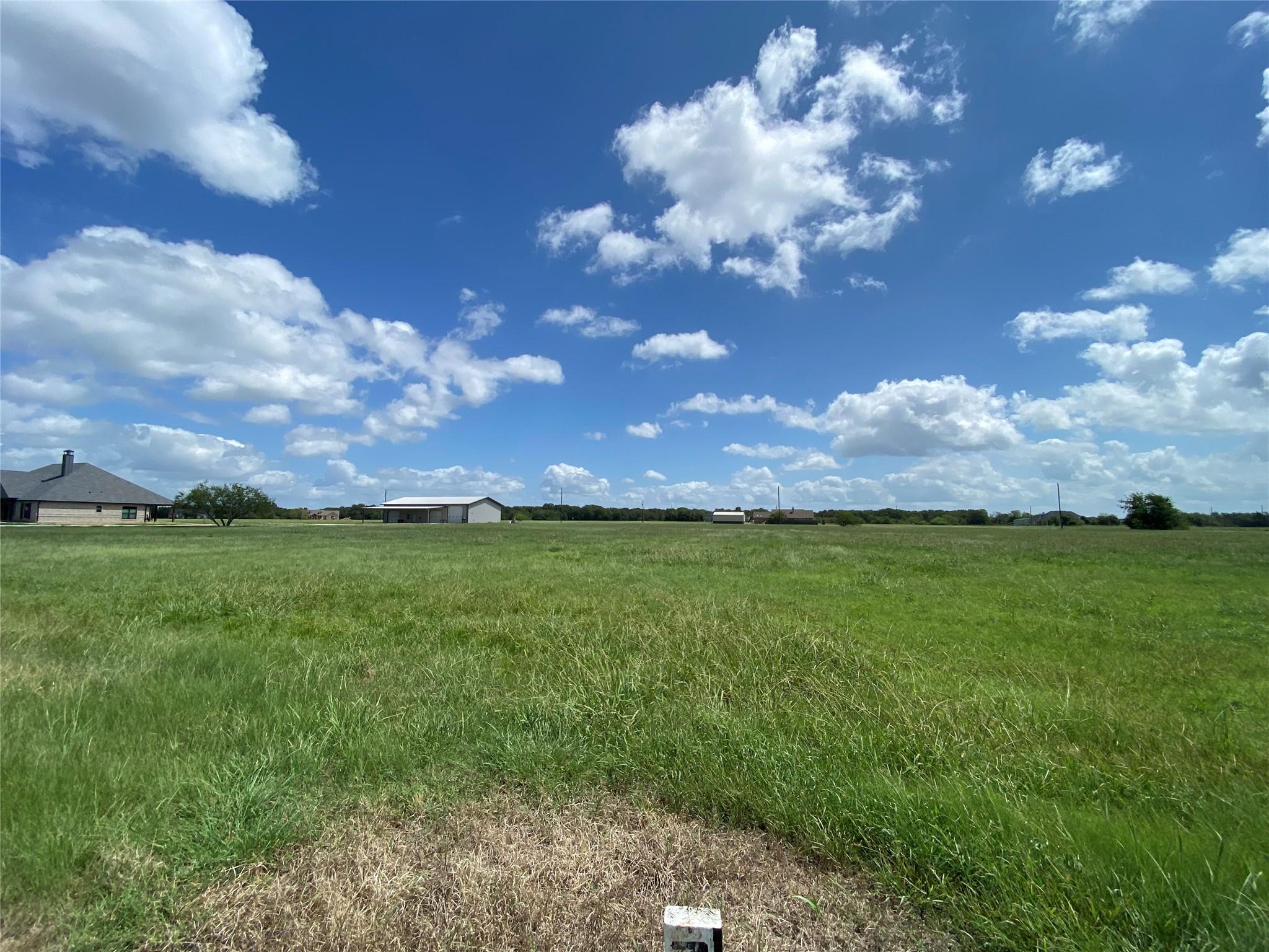 main property photo 13