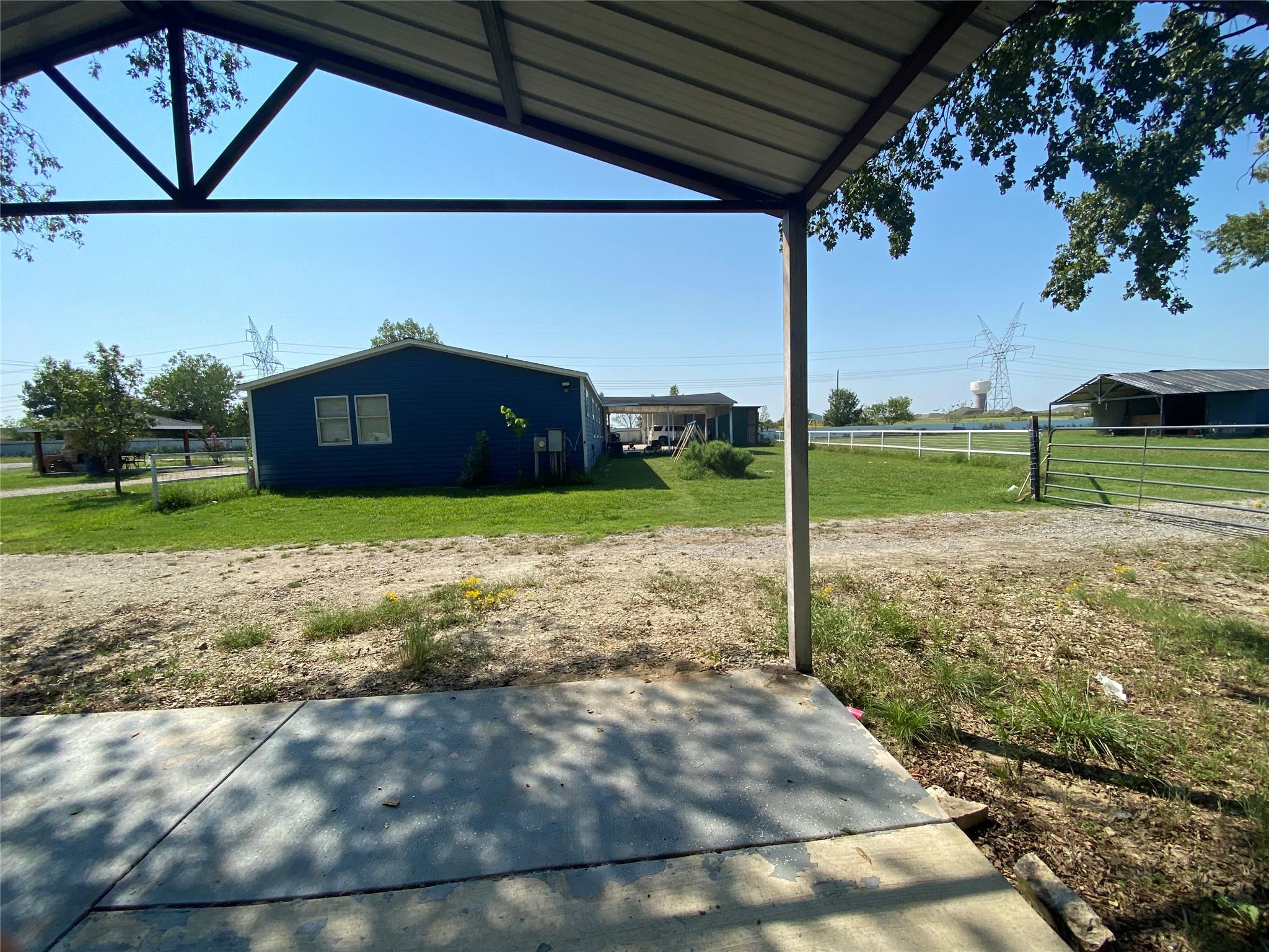 main property photo 26