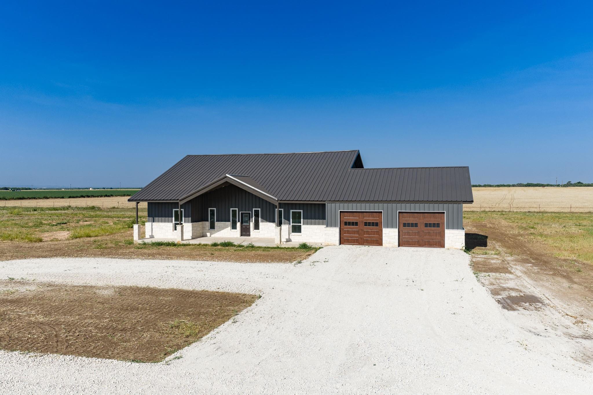 main property photo 0