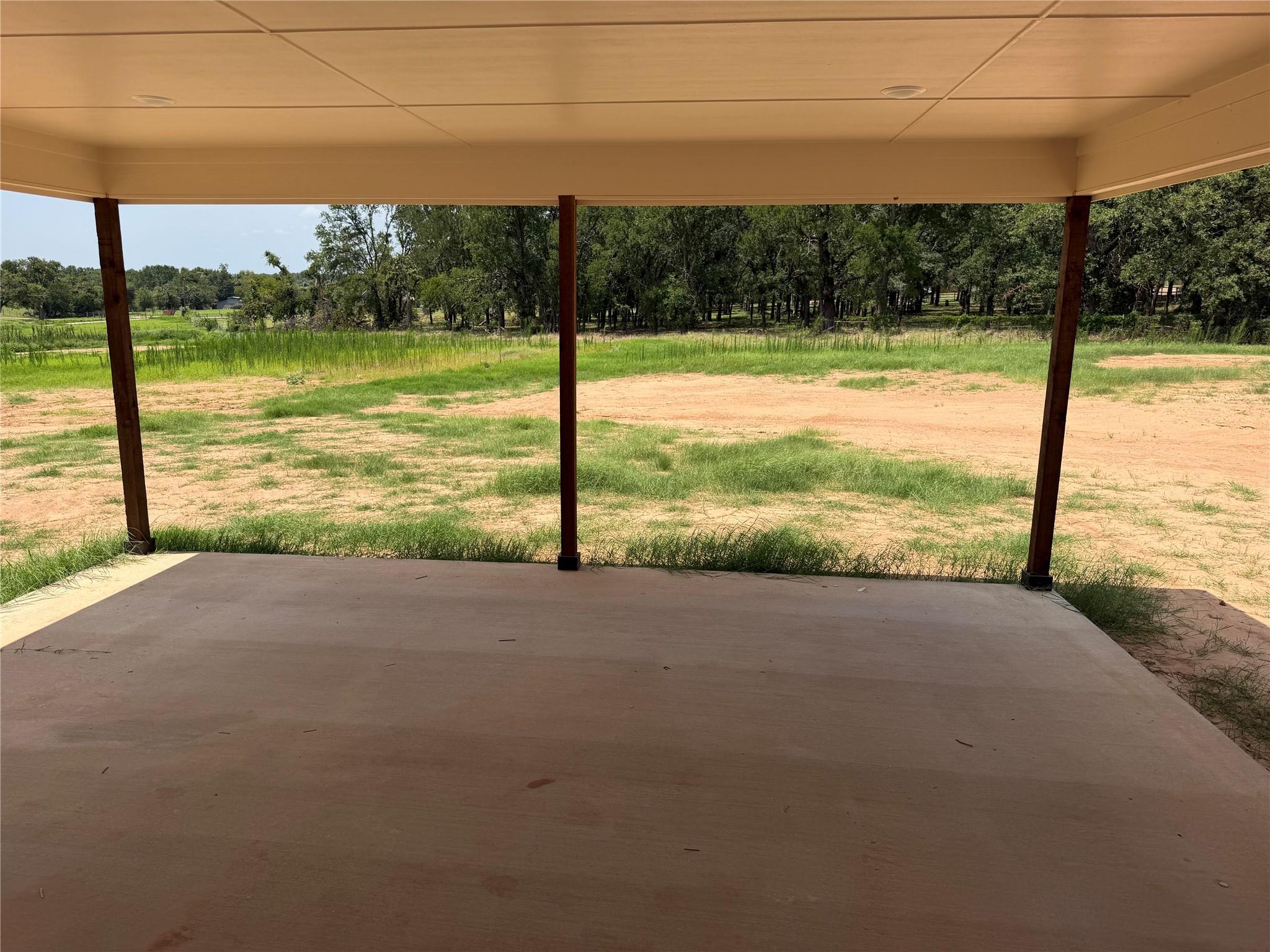 main property photo 10