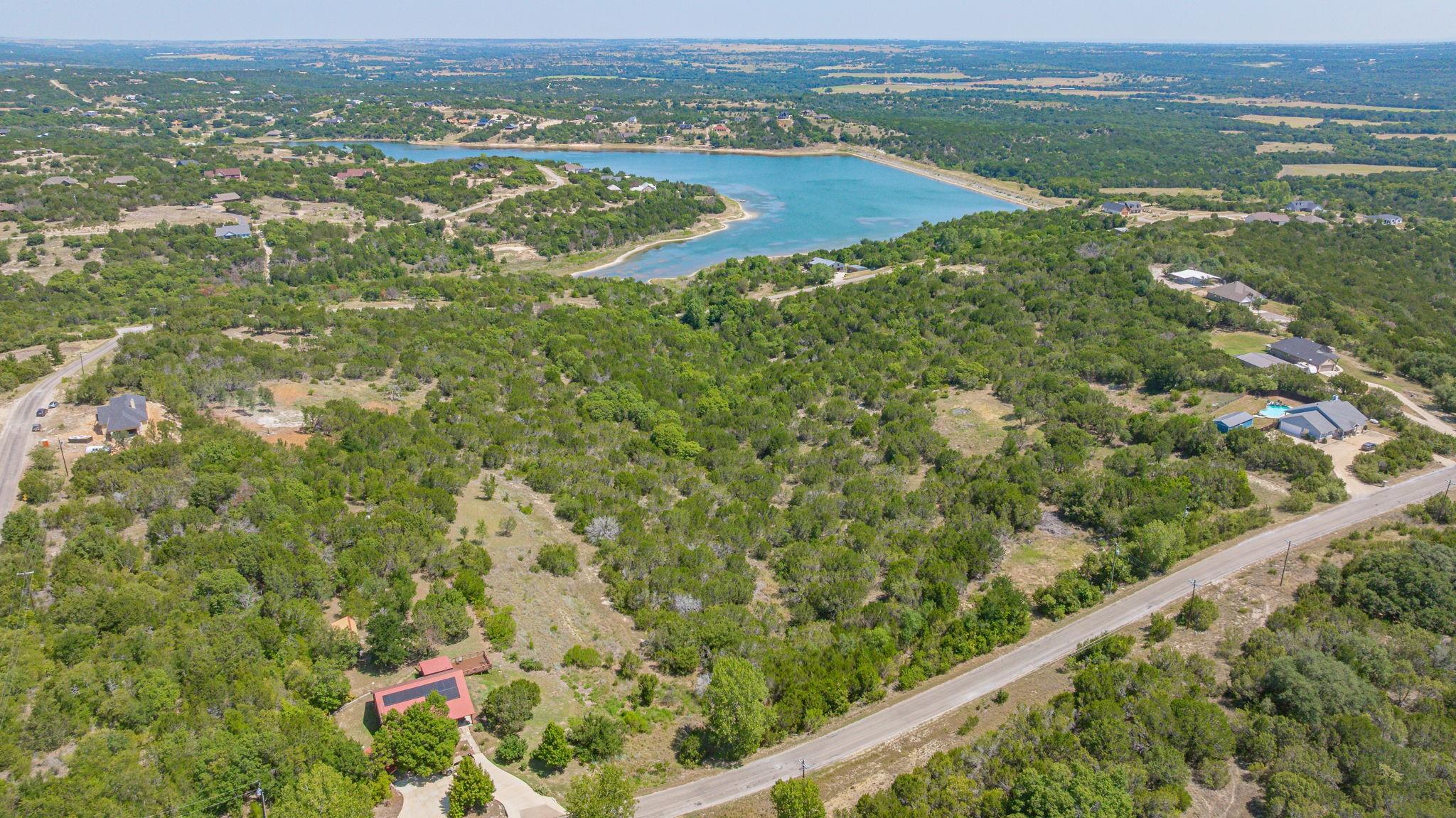 main property photo 7