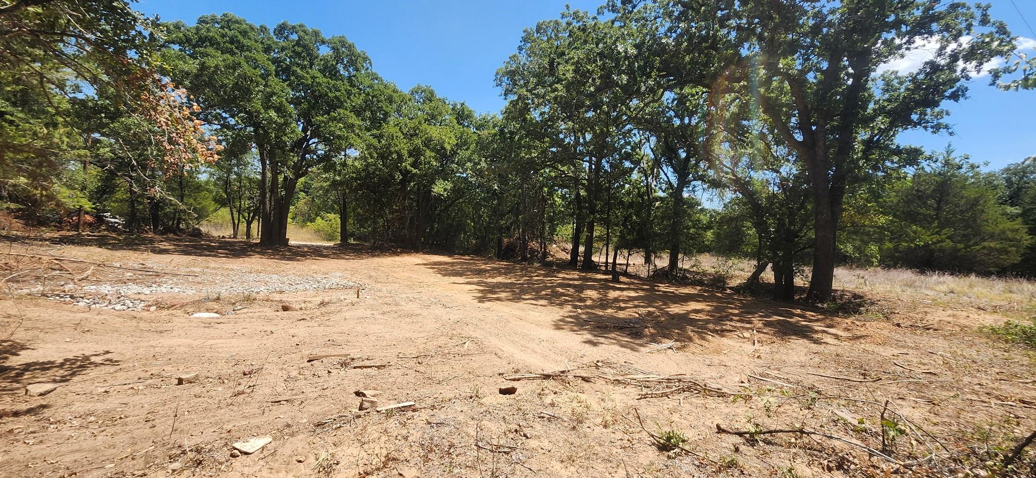 main property photo 9