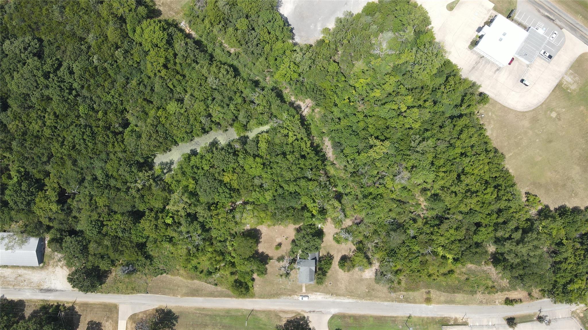 main property photo 12