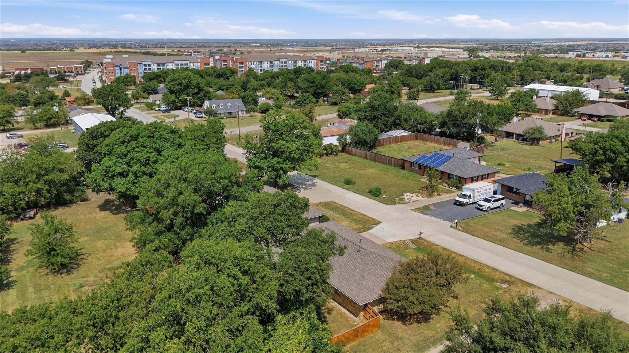 main property photo 38