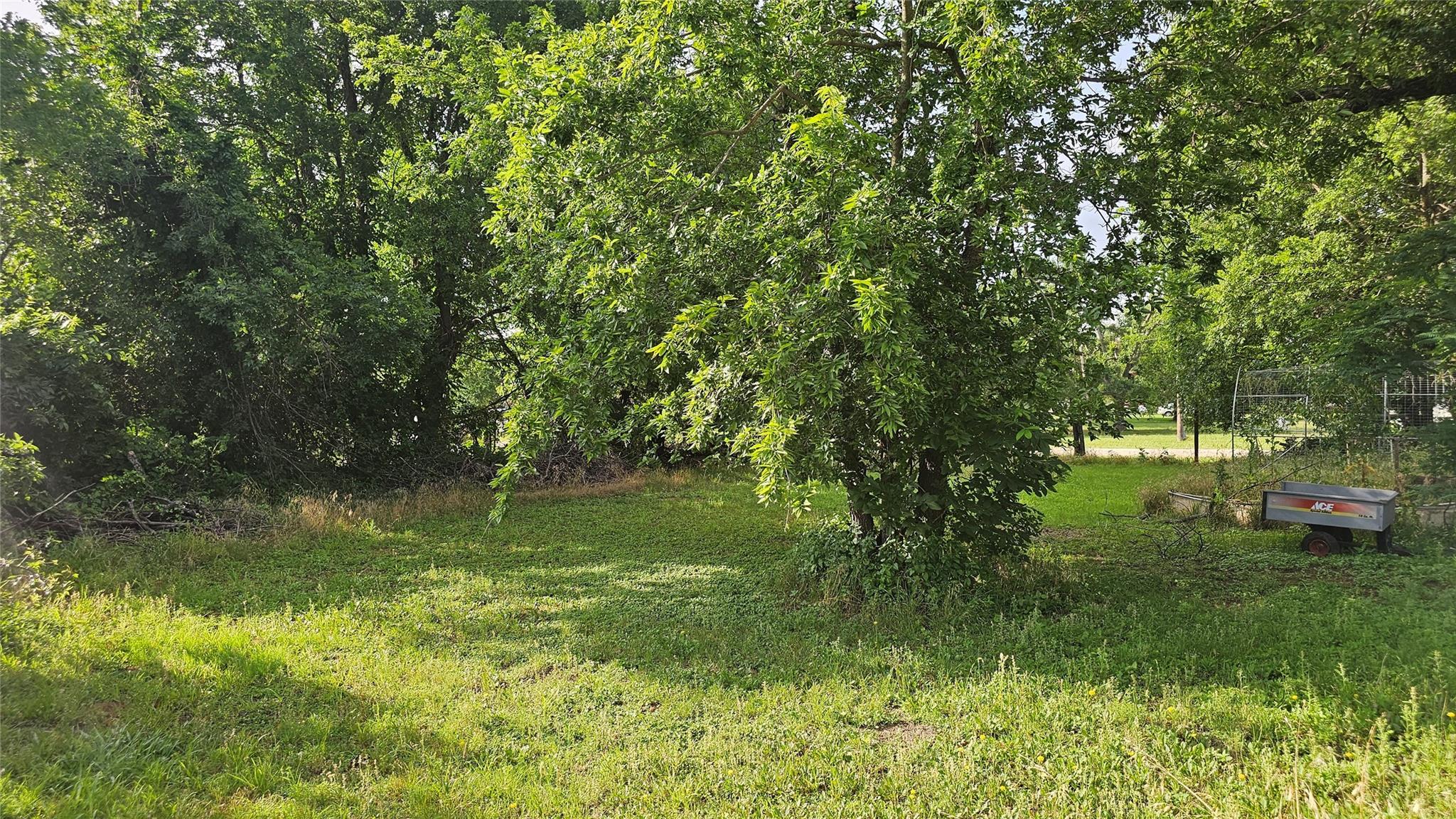 main property photo 7