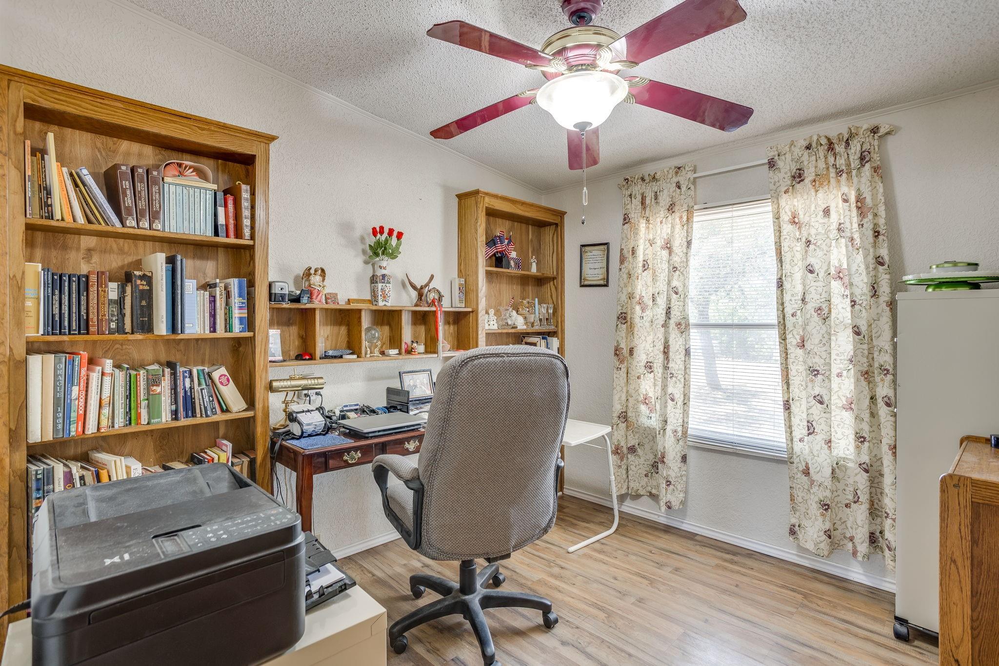 main property photo 20