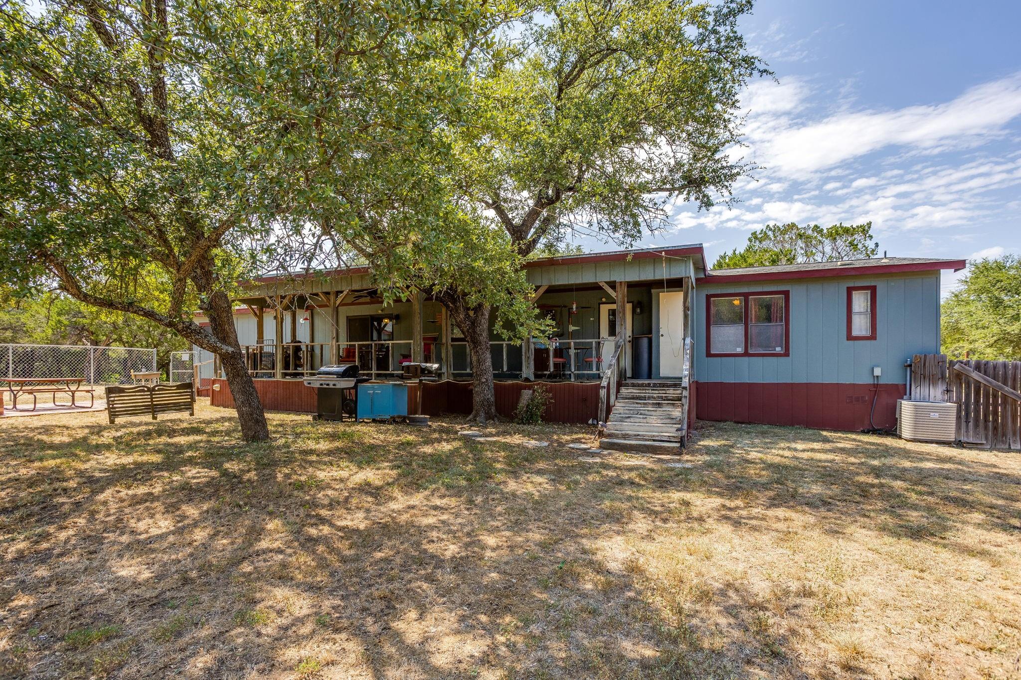 main property photo 29