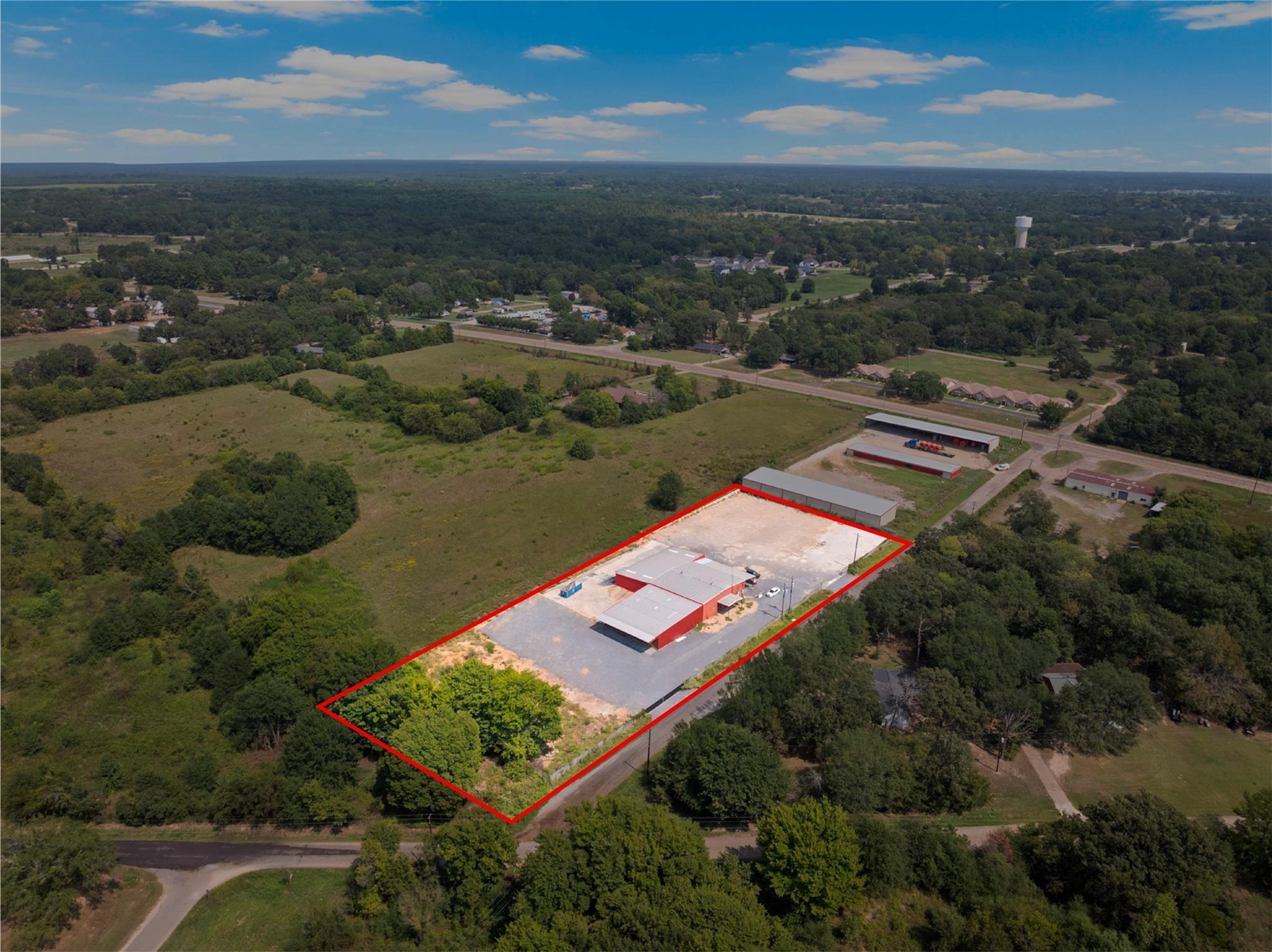 main property photo 34