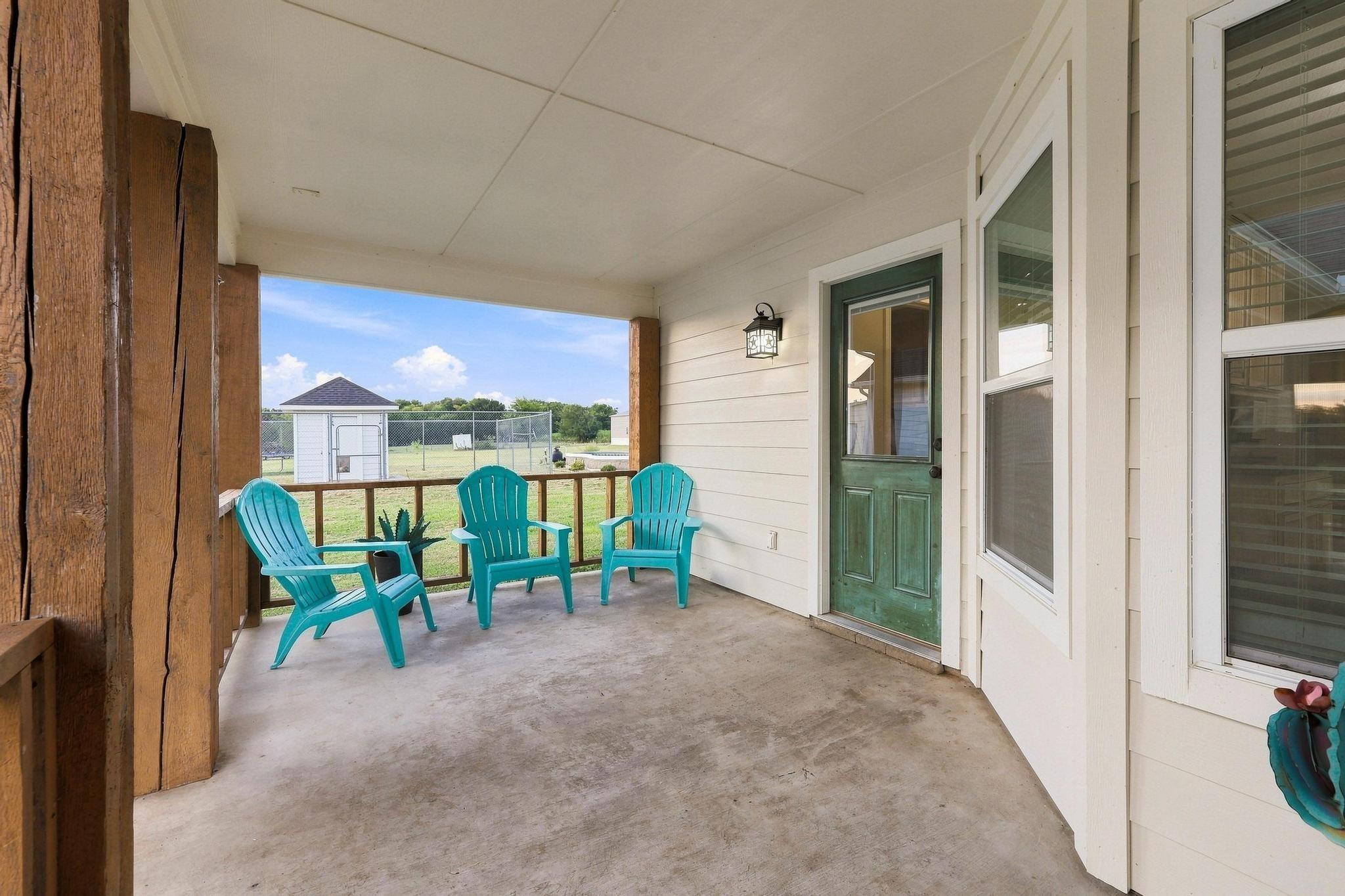 main property photo 29