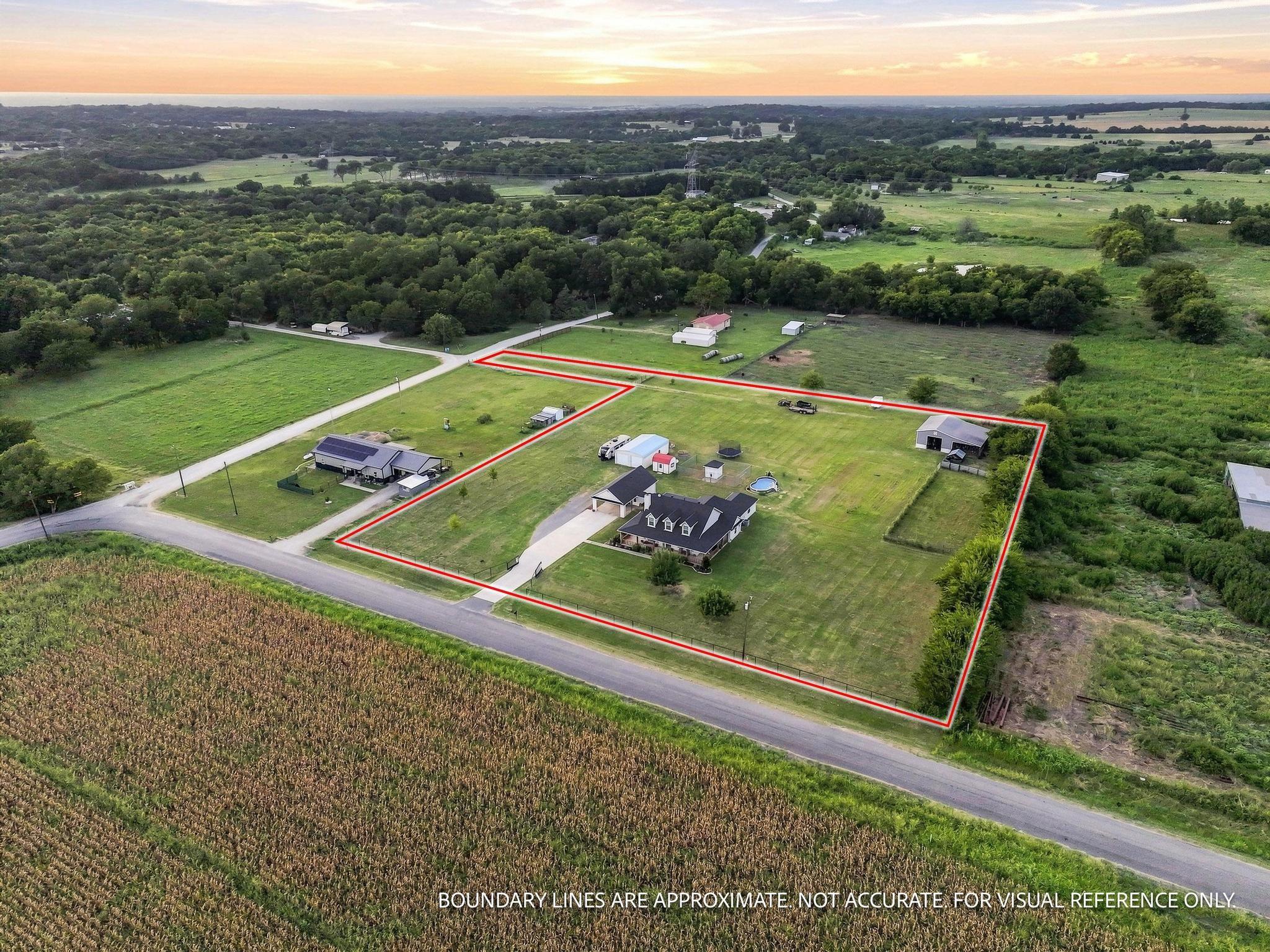 main property photo 4