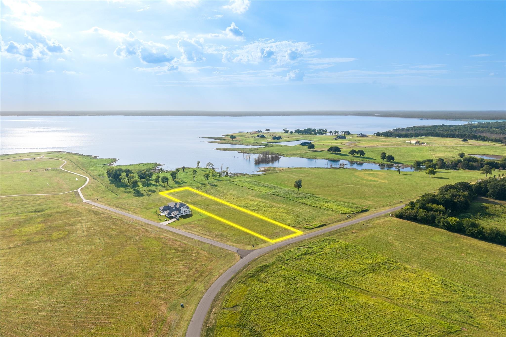 main property photo 19