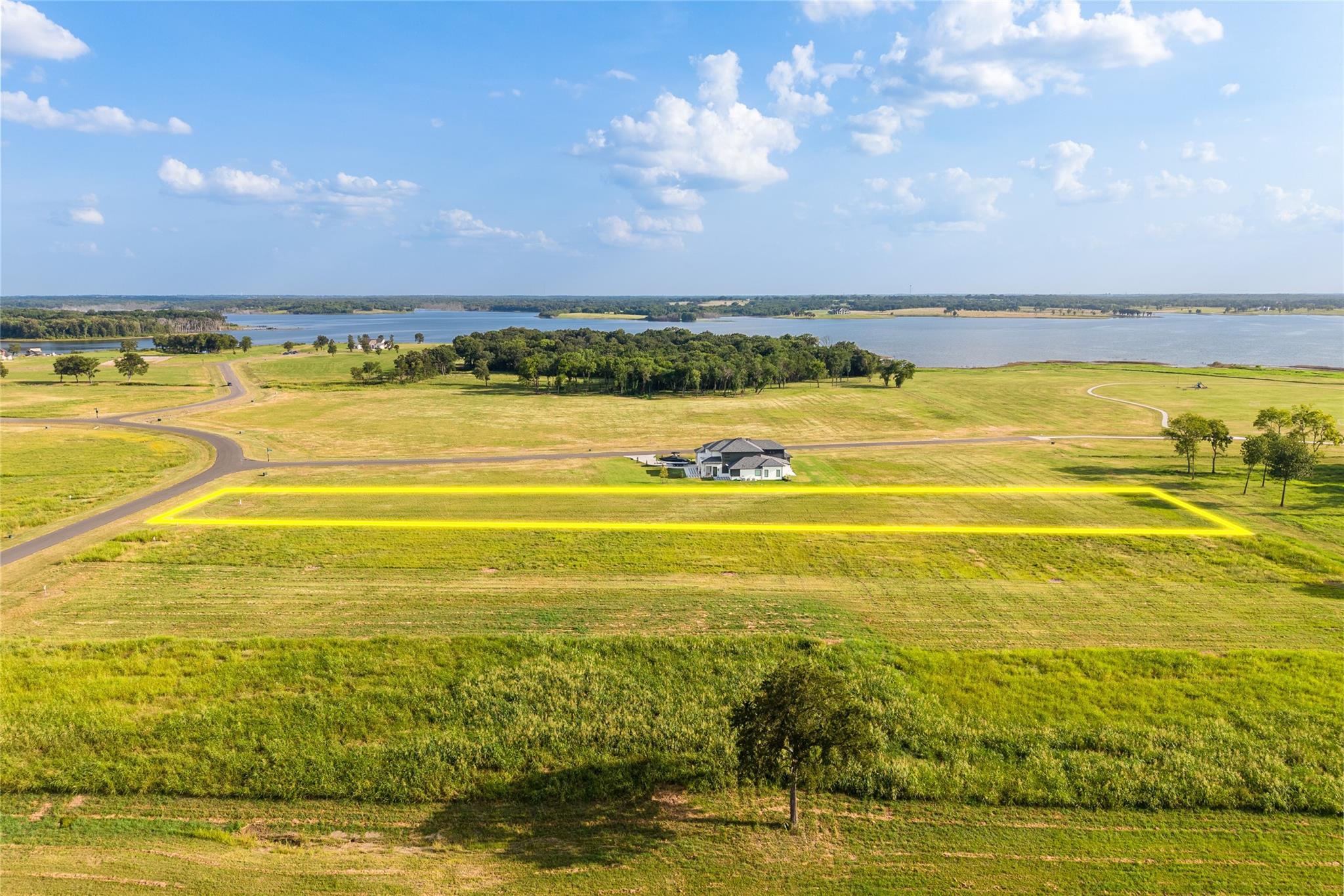 main property photo 8