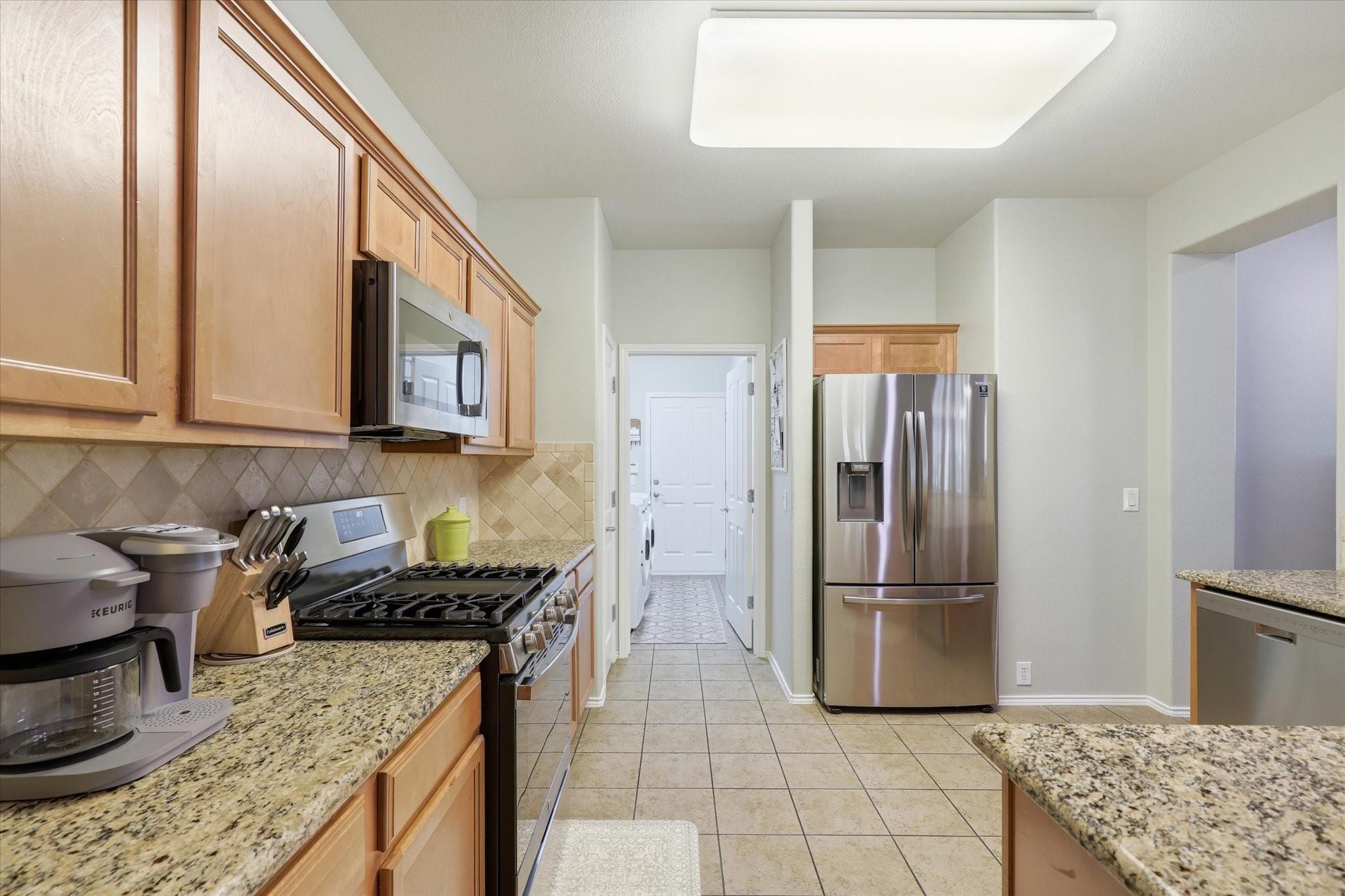 main property photo 10