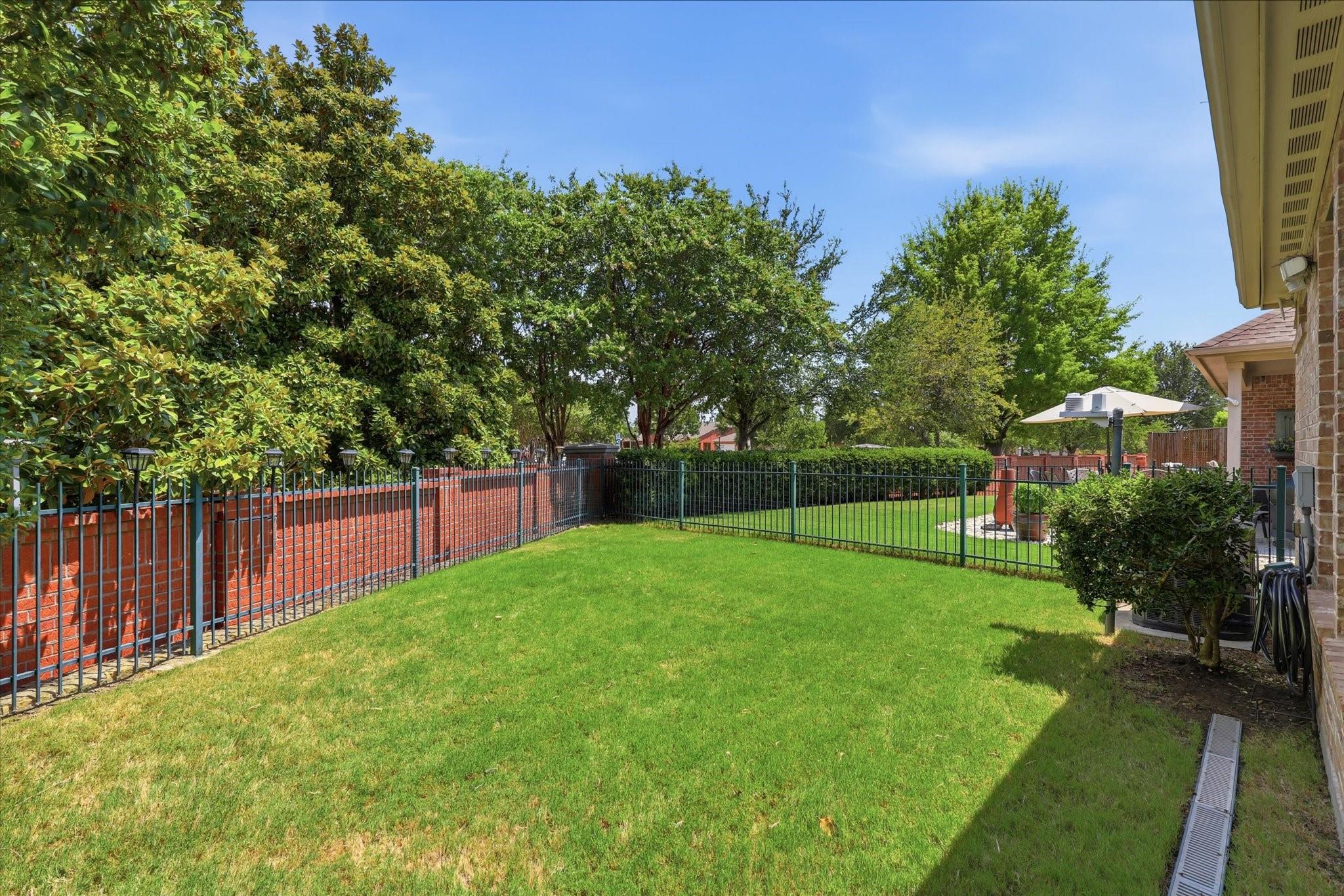 main property photo 27