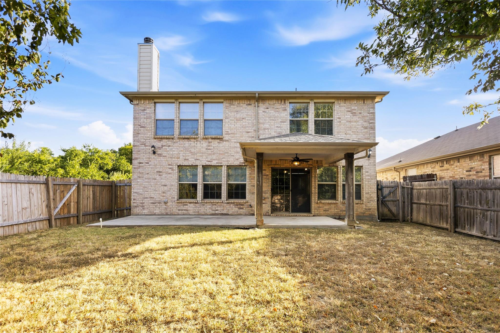 main property photo 30