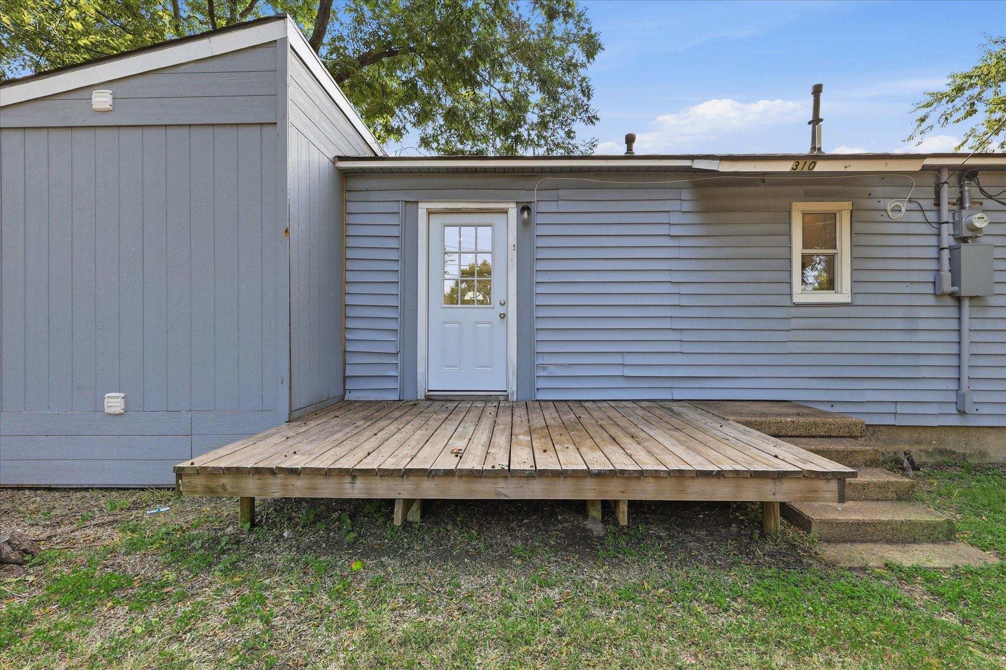 main property photo 13