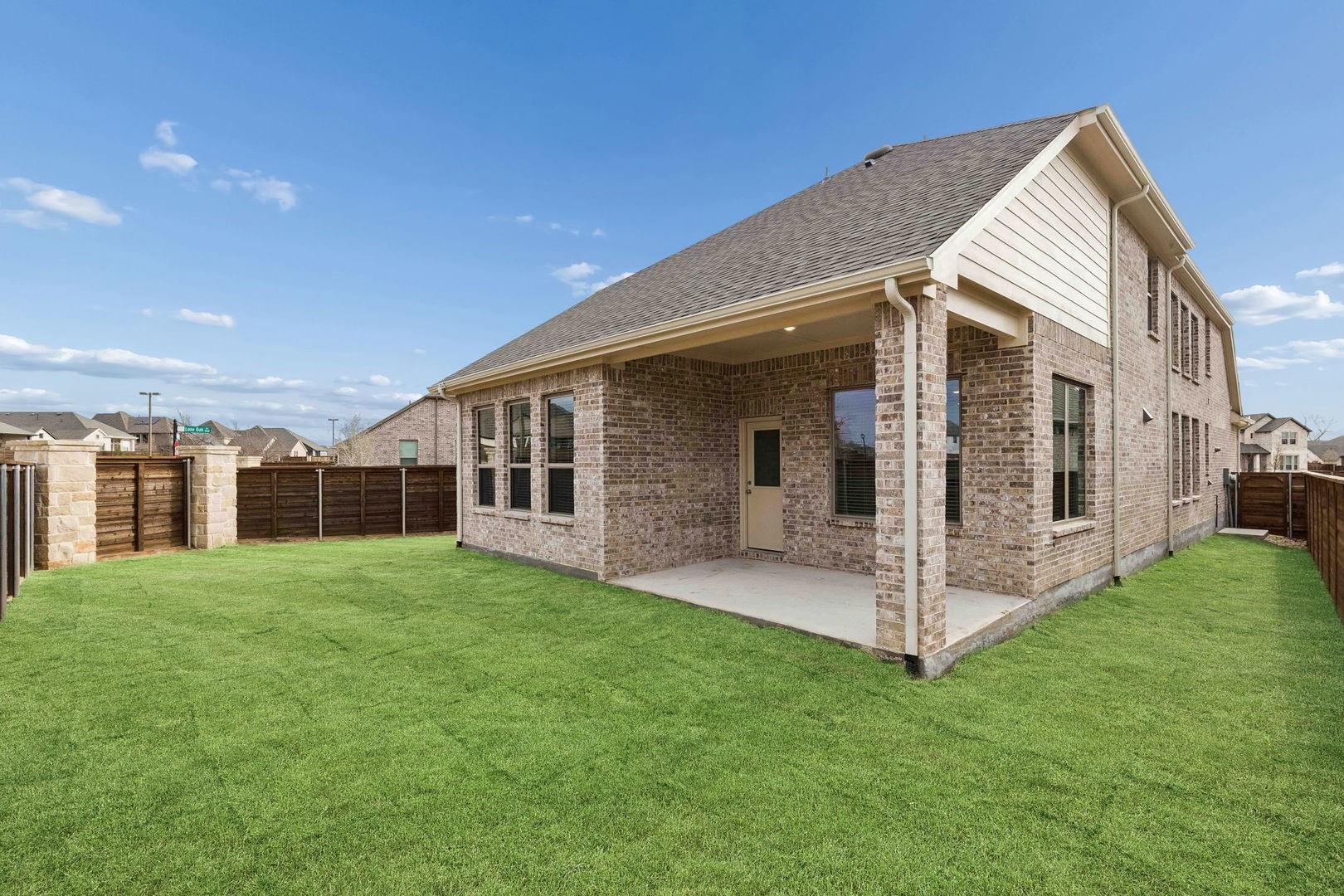 main property photo 16