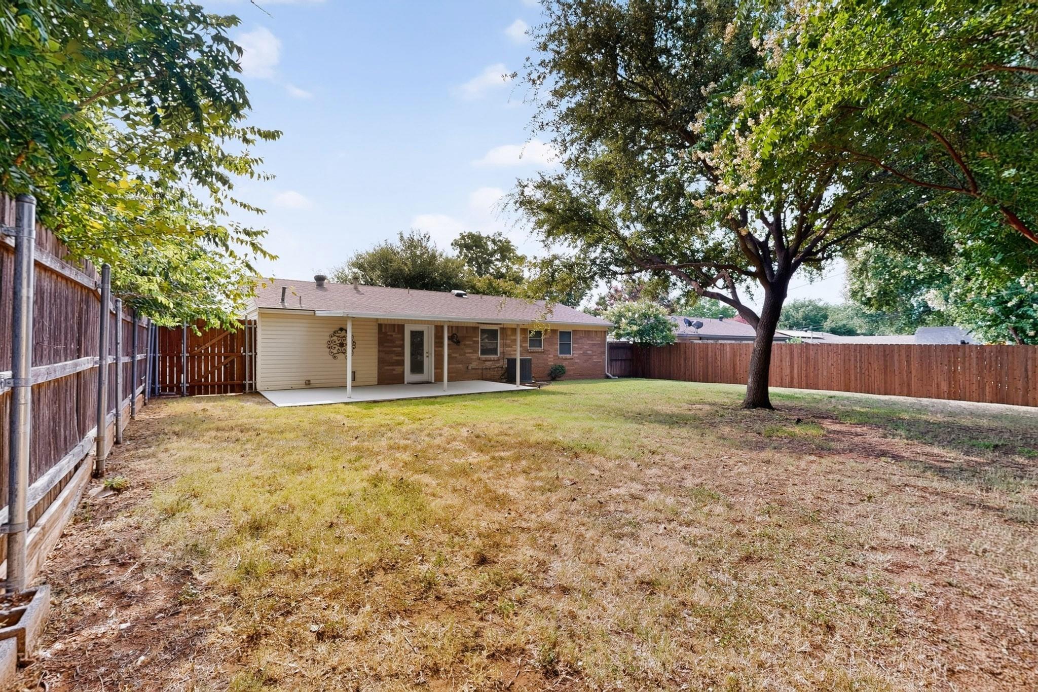 main property photo 39