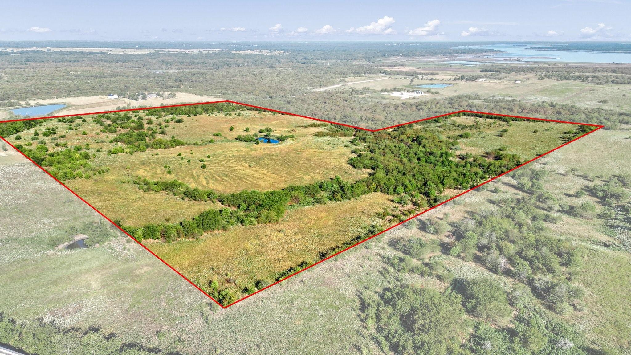 main property photo 8