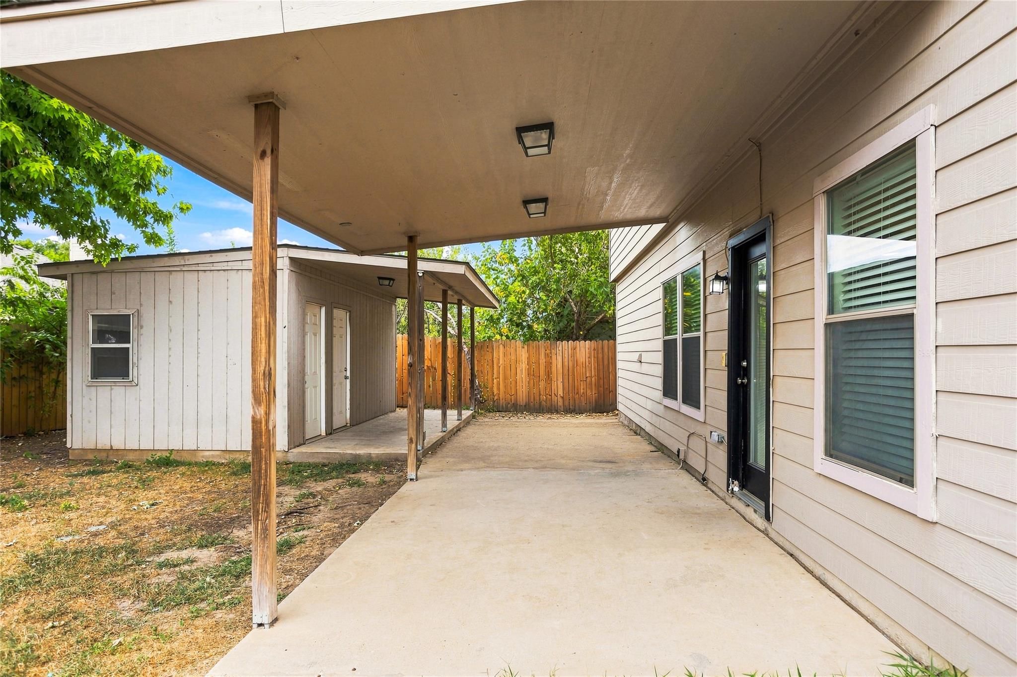 main property photo 29