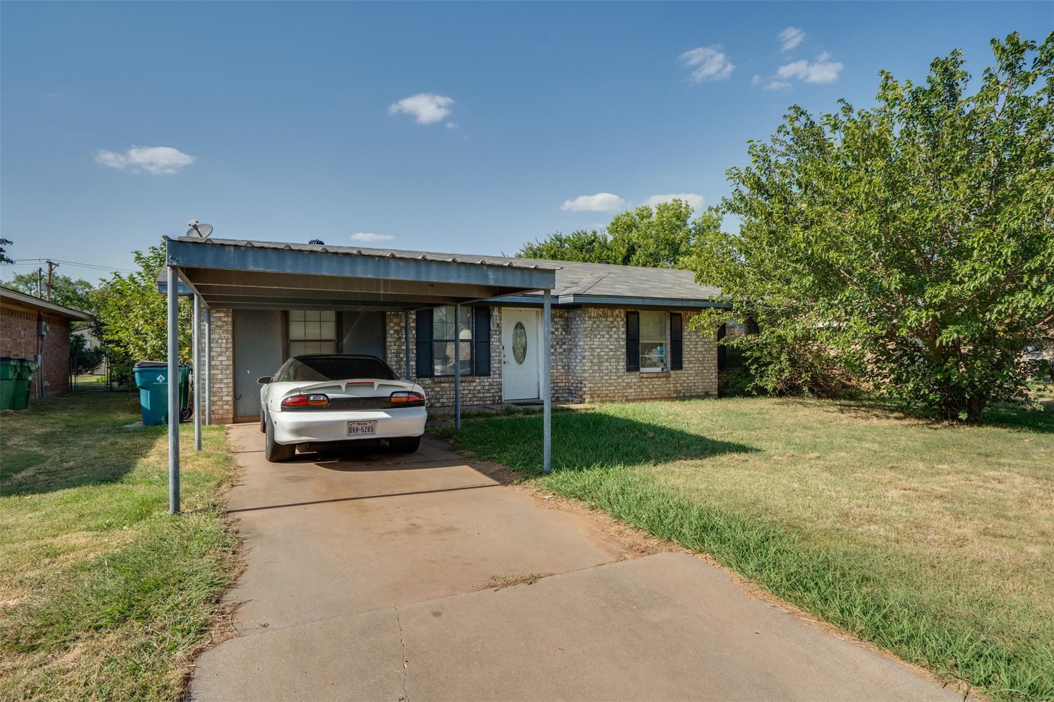 main property photo 24