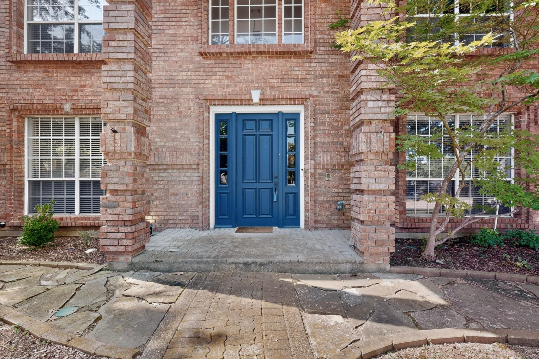 main property photo 3